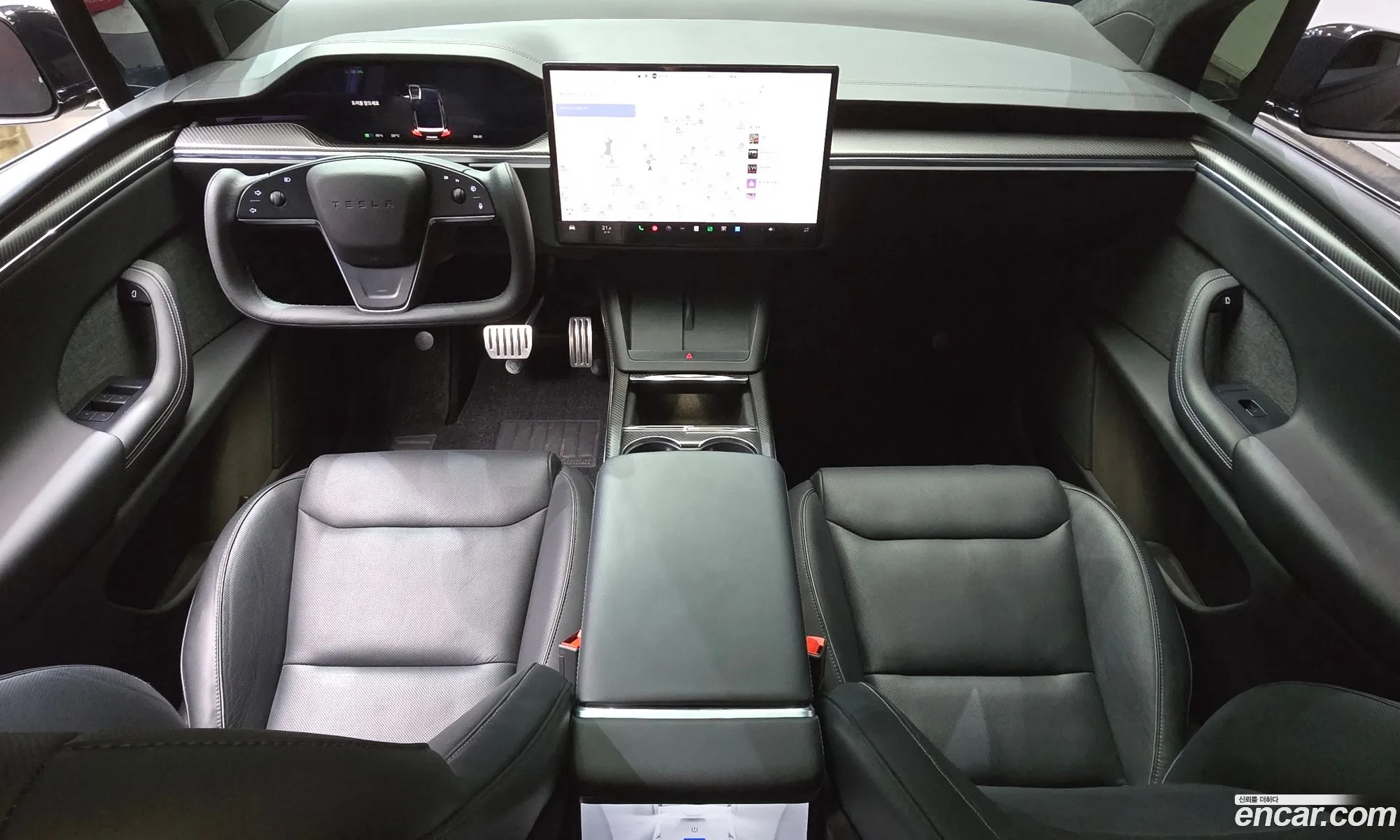 Tesla Model X 2023 — 29