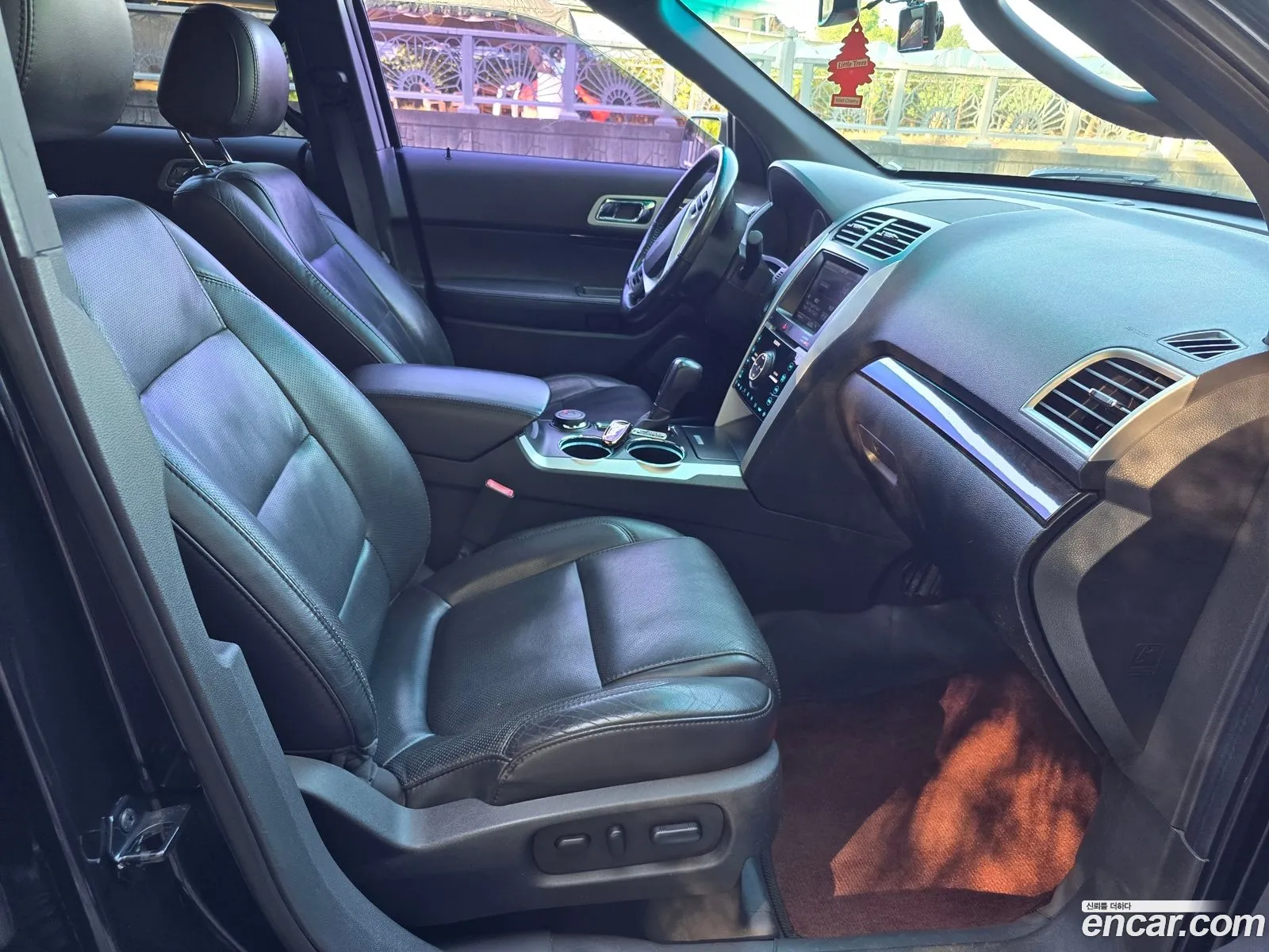 Ford Explorer 2013 — 6