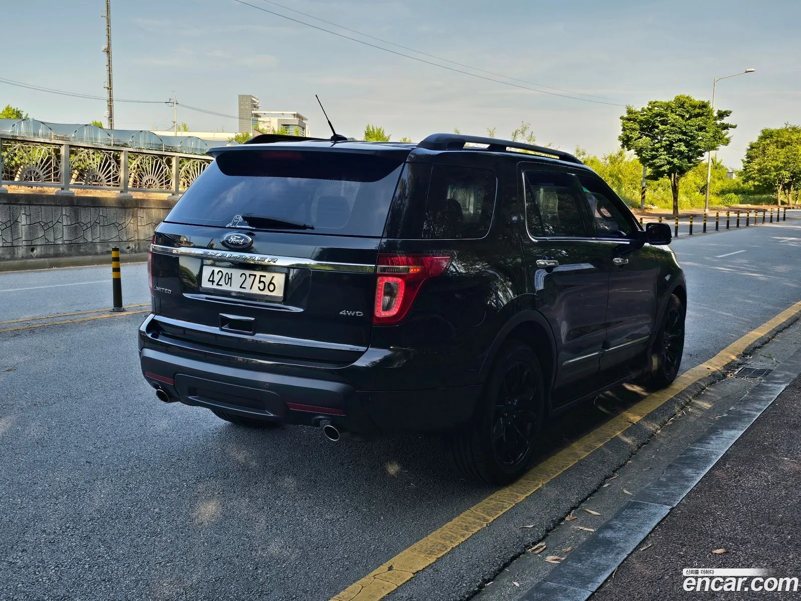 Ford Explorer 2013 — 14
