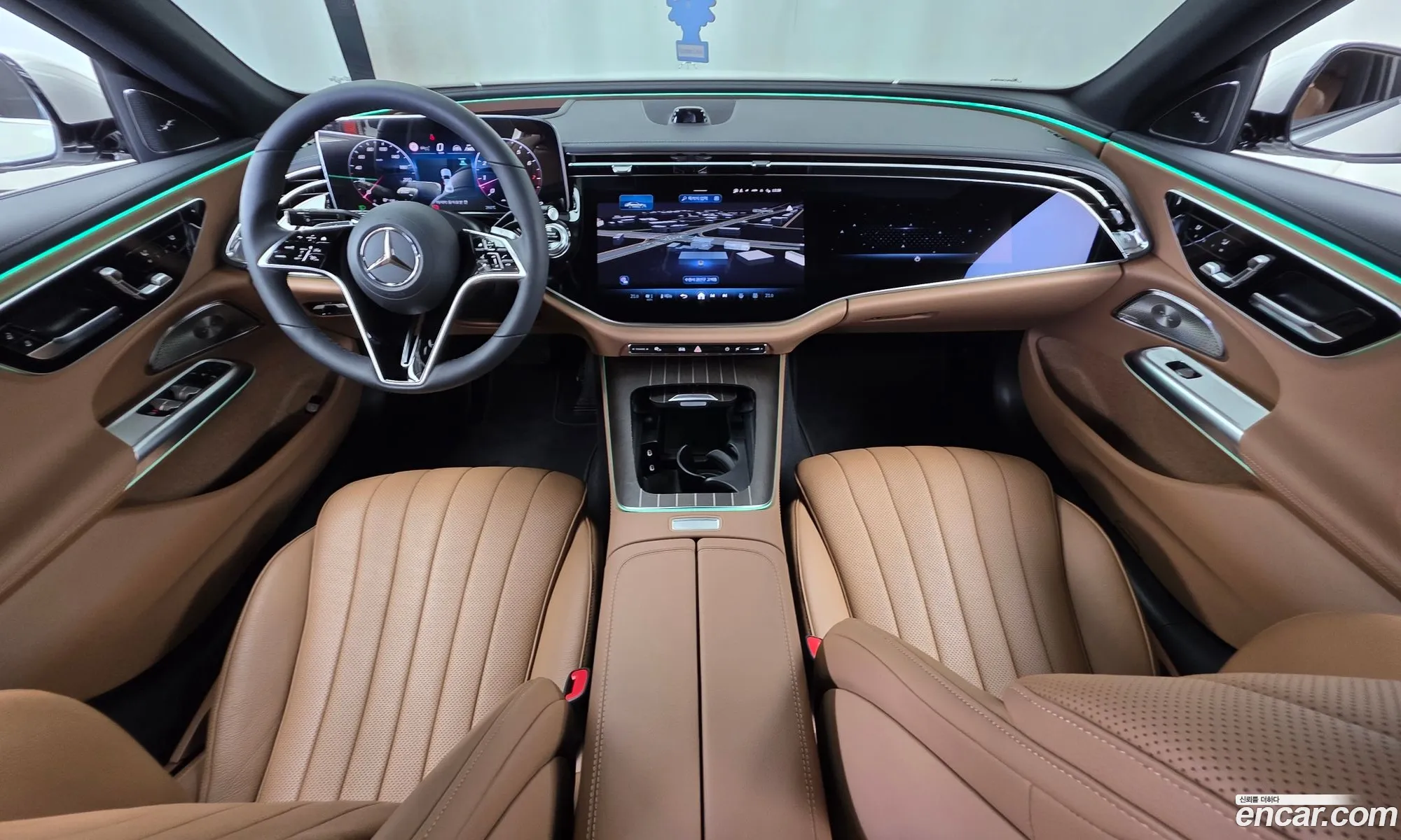 Mercedes-Benz E-Class W214 2024 — 16