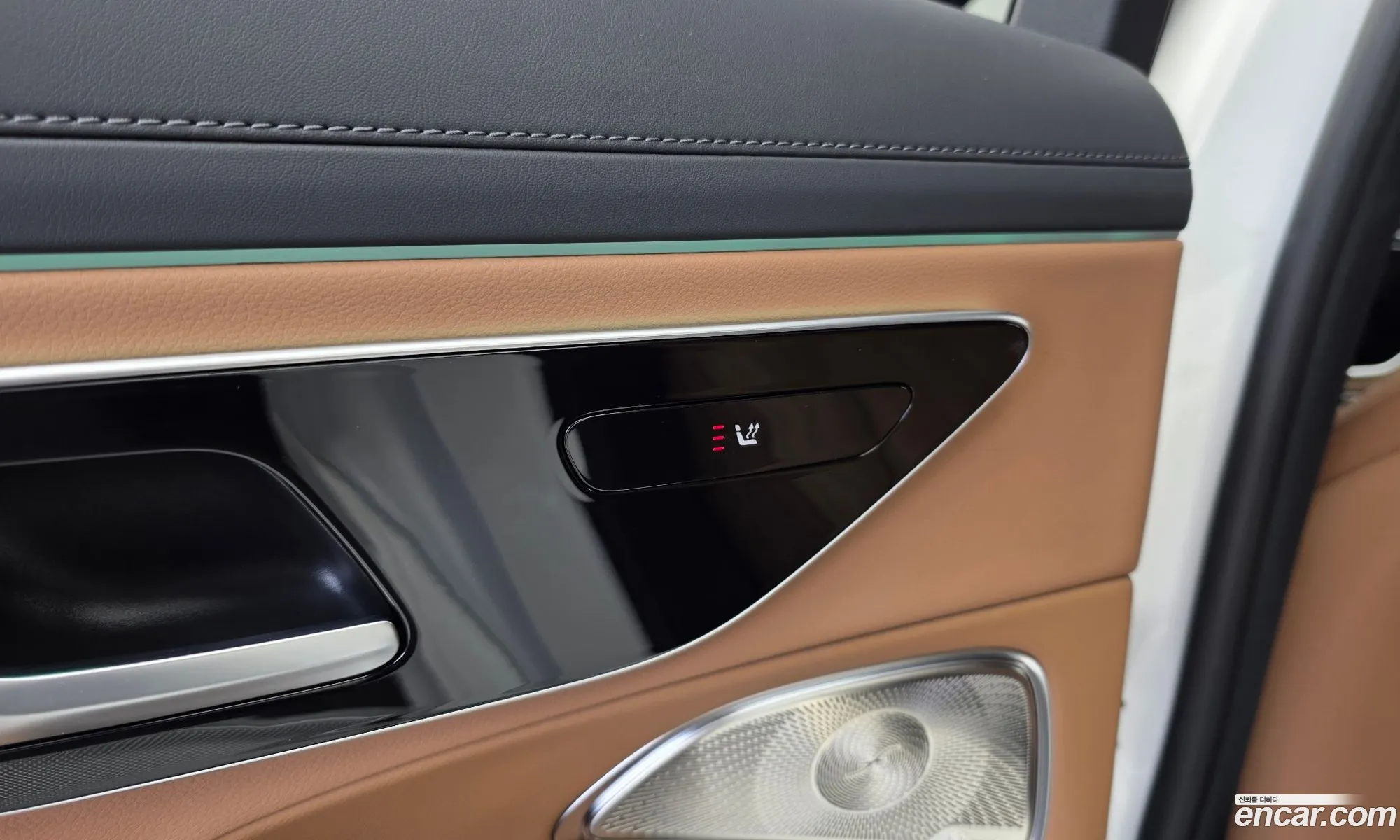 Mercedes-Benz E-Class W214 2024 — 10