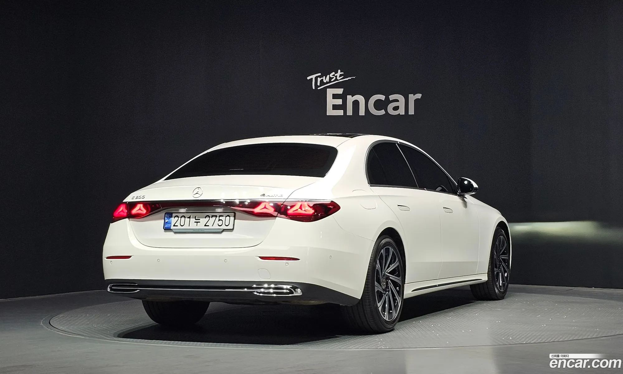 Mercedes-Benz E-Class W214 2024 — 15