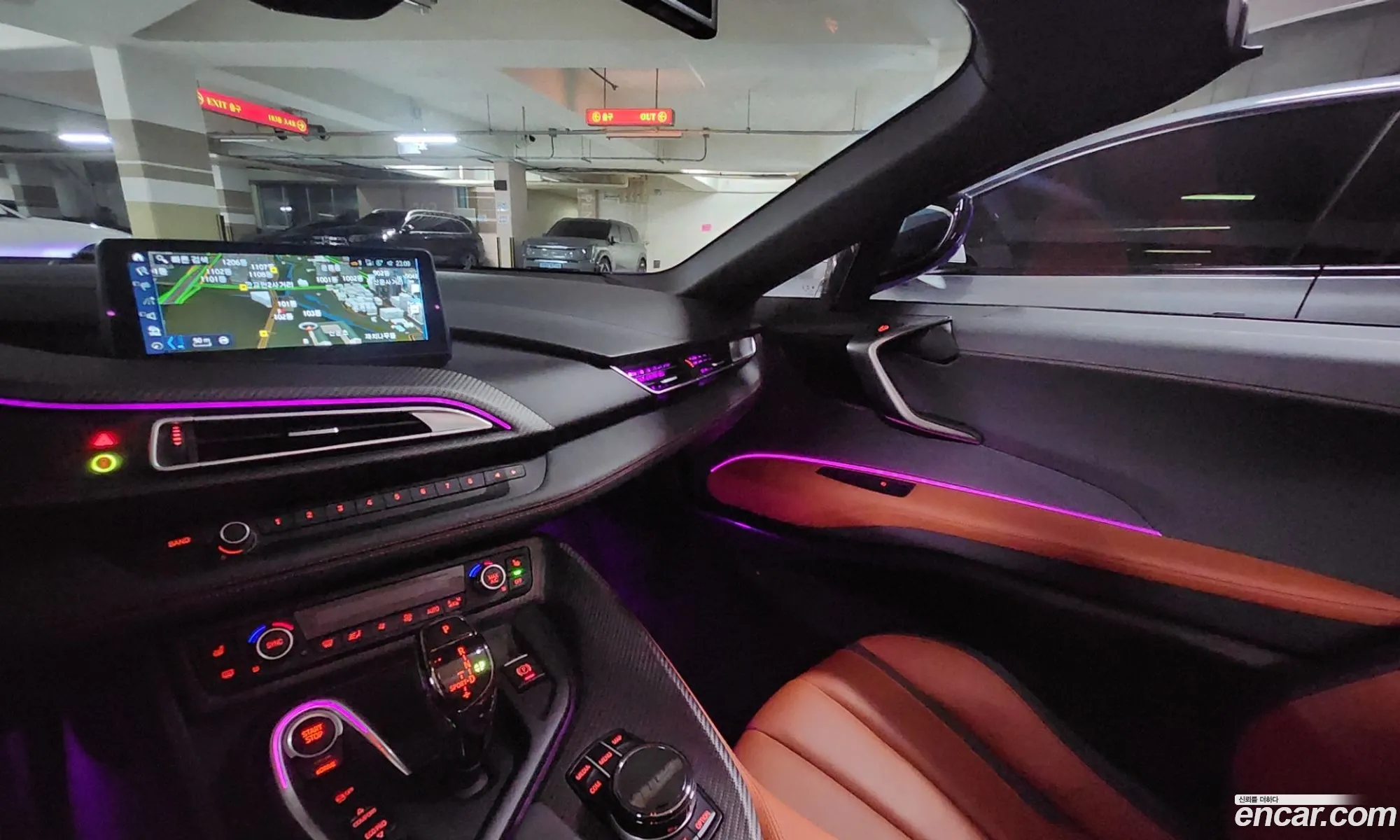 BMW i8 2019 — 8