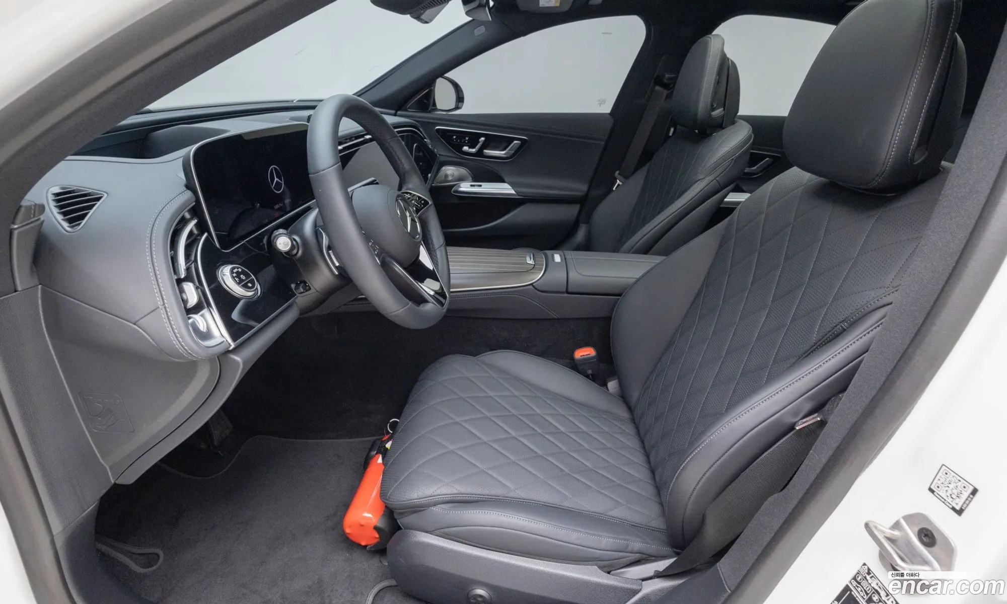 Mercedes-Benz E-Class W214 2025 — 7