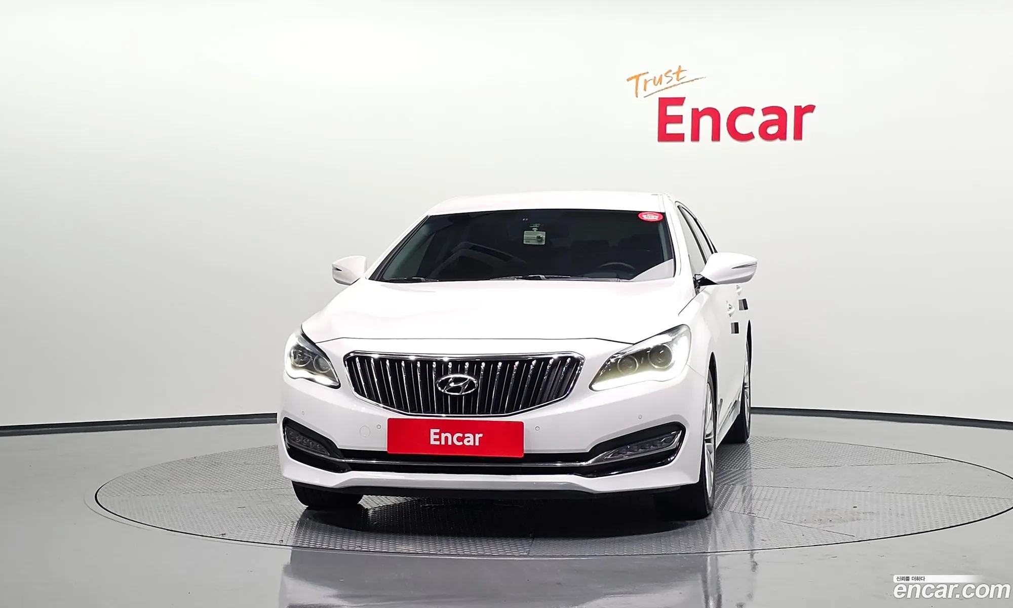 Hyundai Aslan 2015 — 2