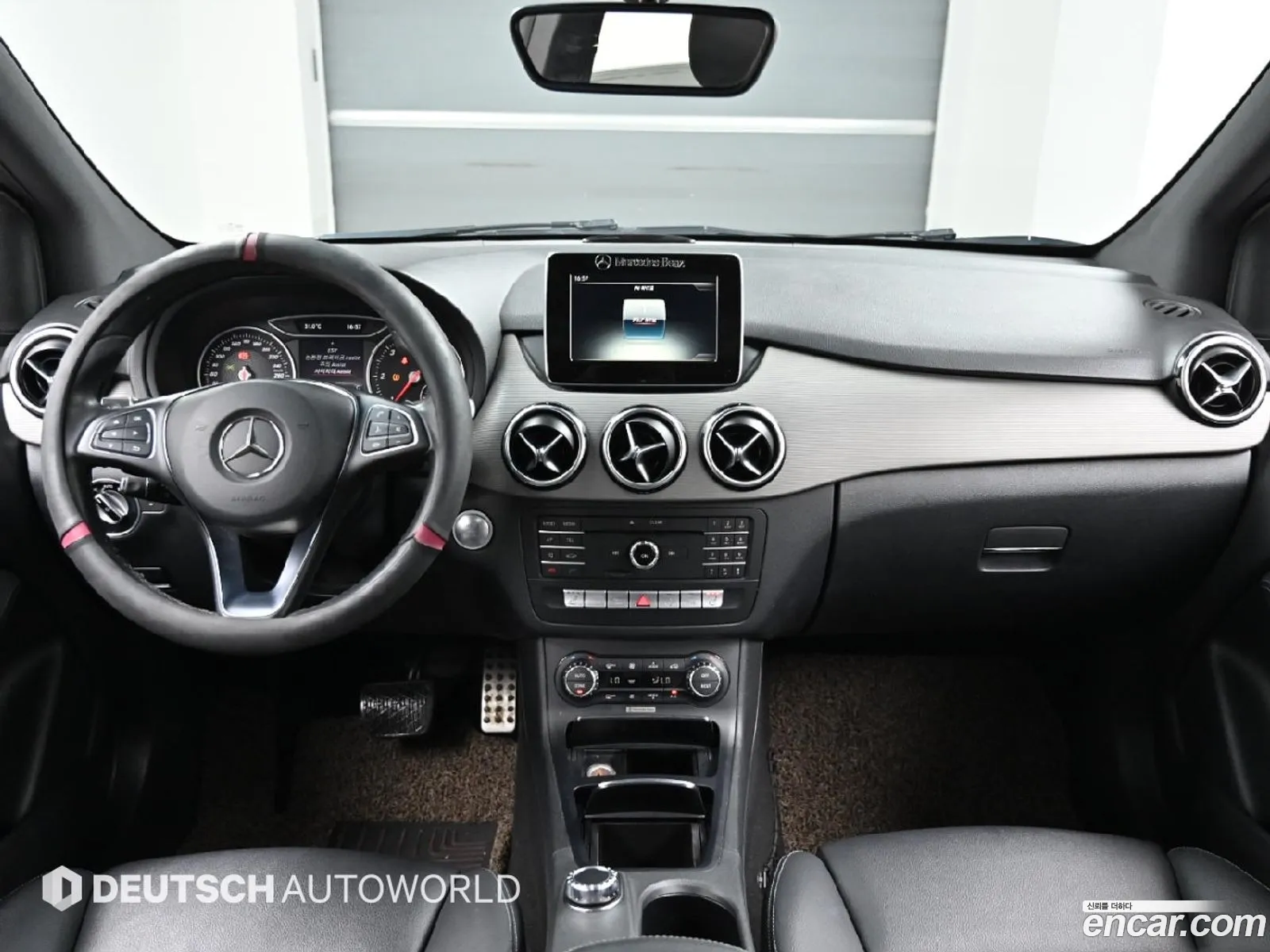 Mercedes-Benz B-Class W246 2017 — 12