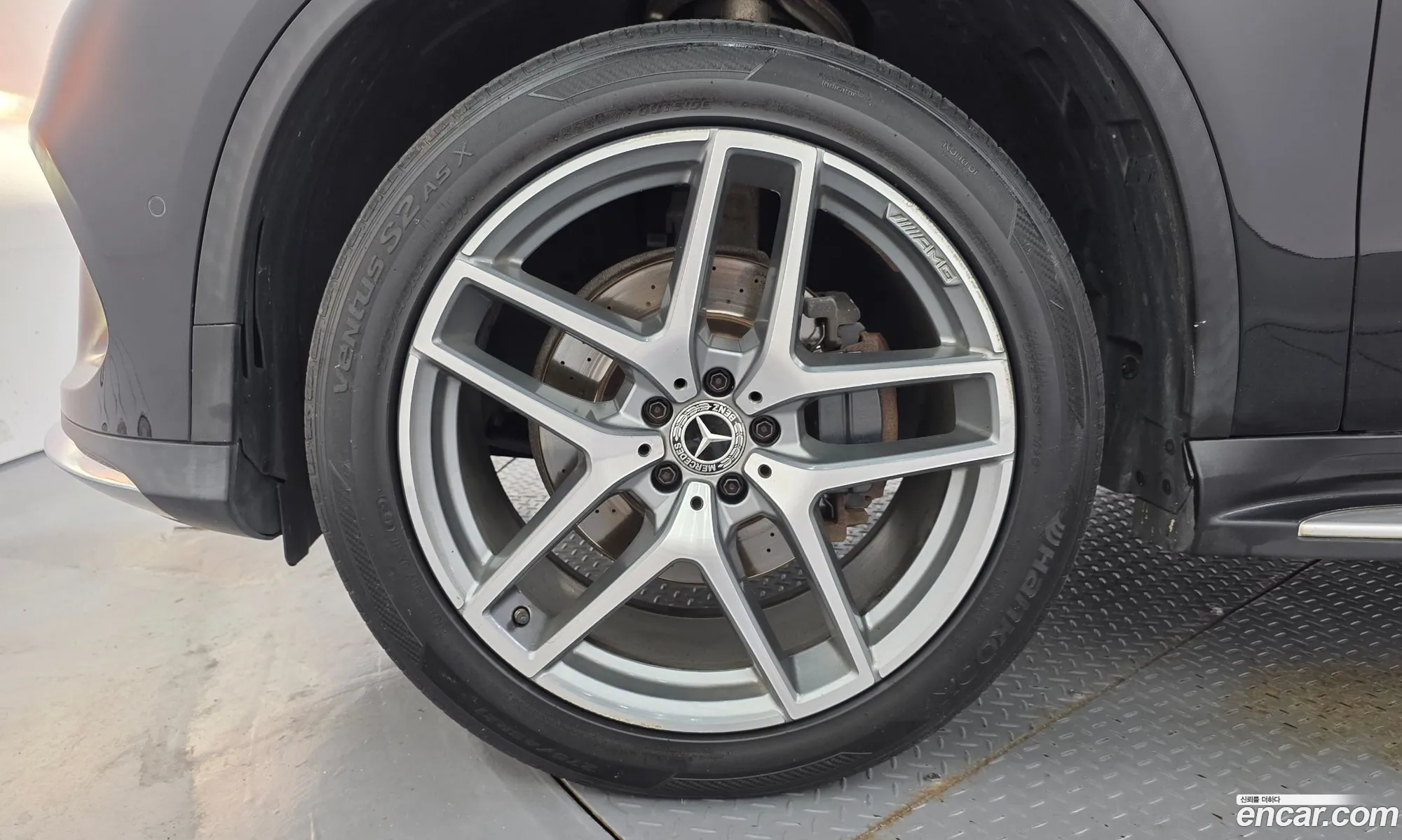 Mercedes-Benz GLE-Class W166 2018 WDCED2EB6JA091099 — 24