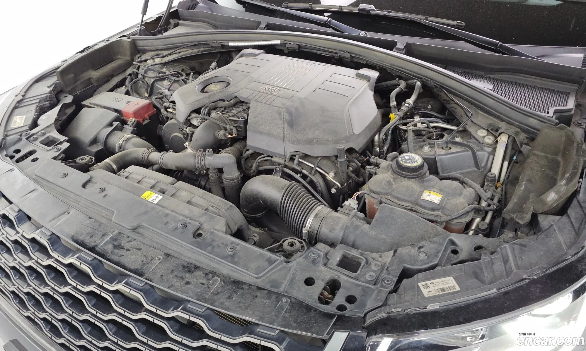 Land Rover Range Rover Velar 2018 — 19