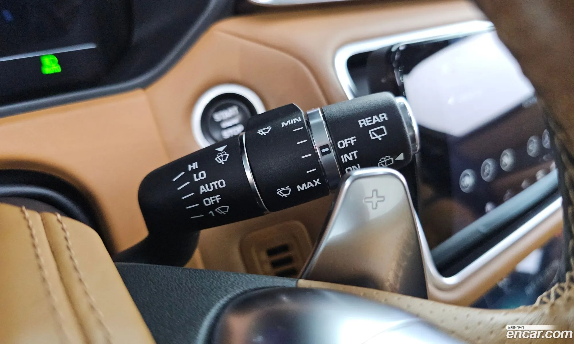 Land Rover Range Rover Velar 2018 — 15