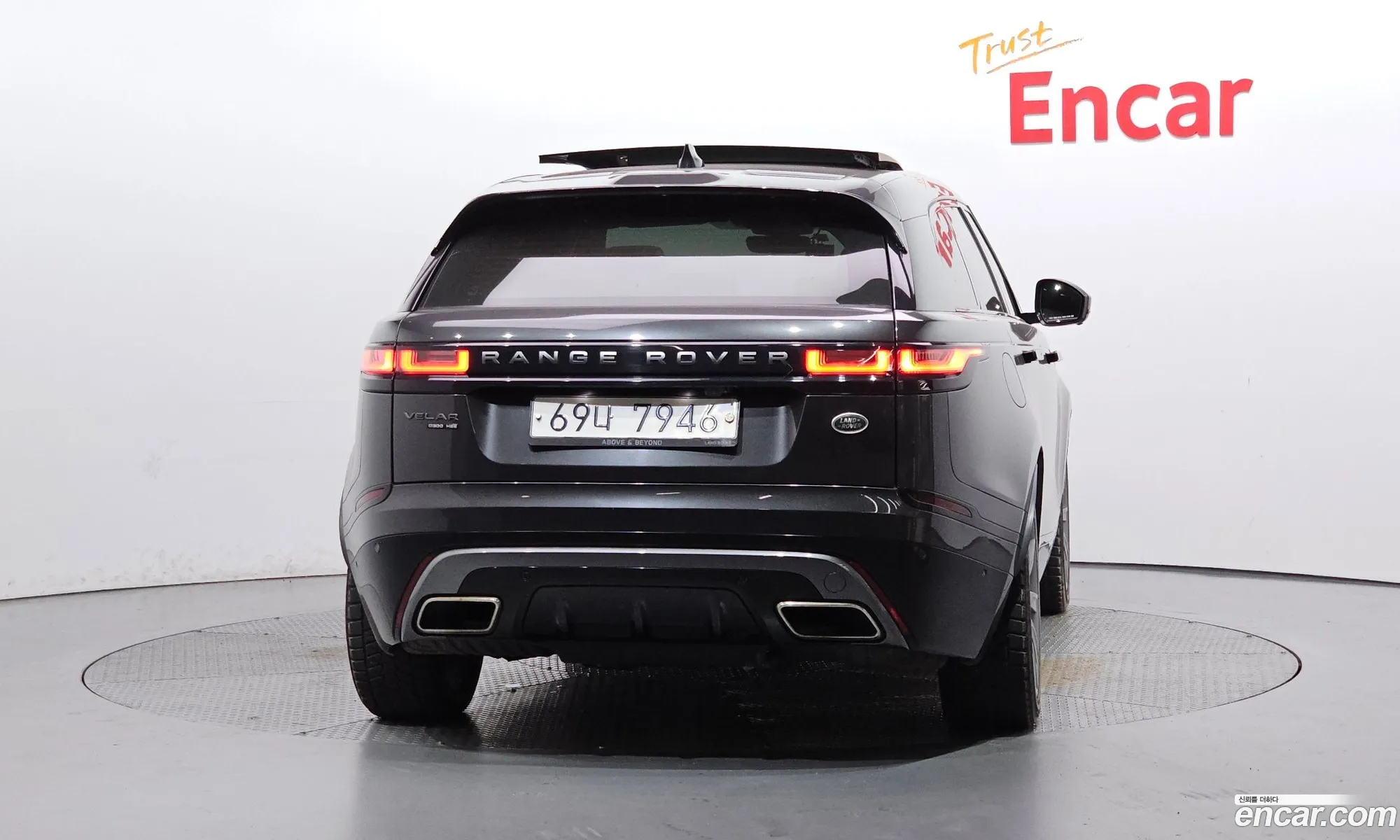 Land Rover Range Rover Velar 2018 — 2