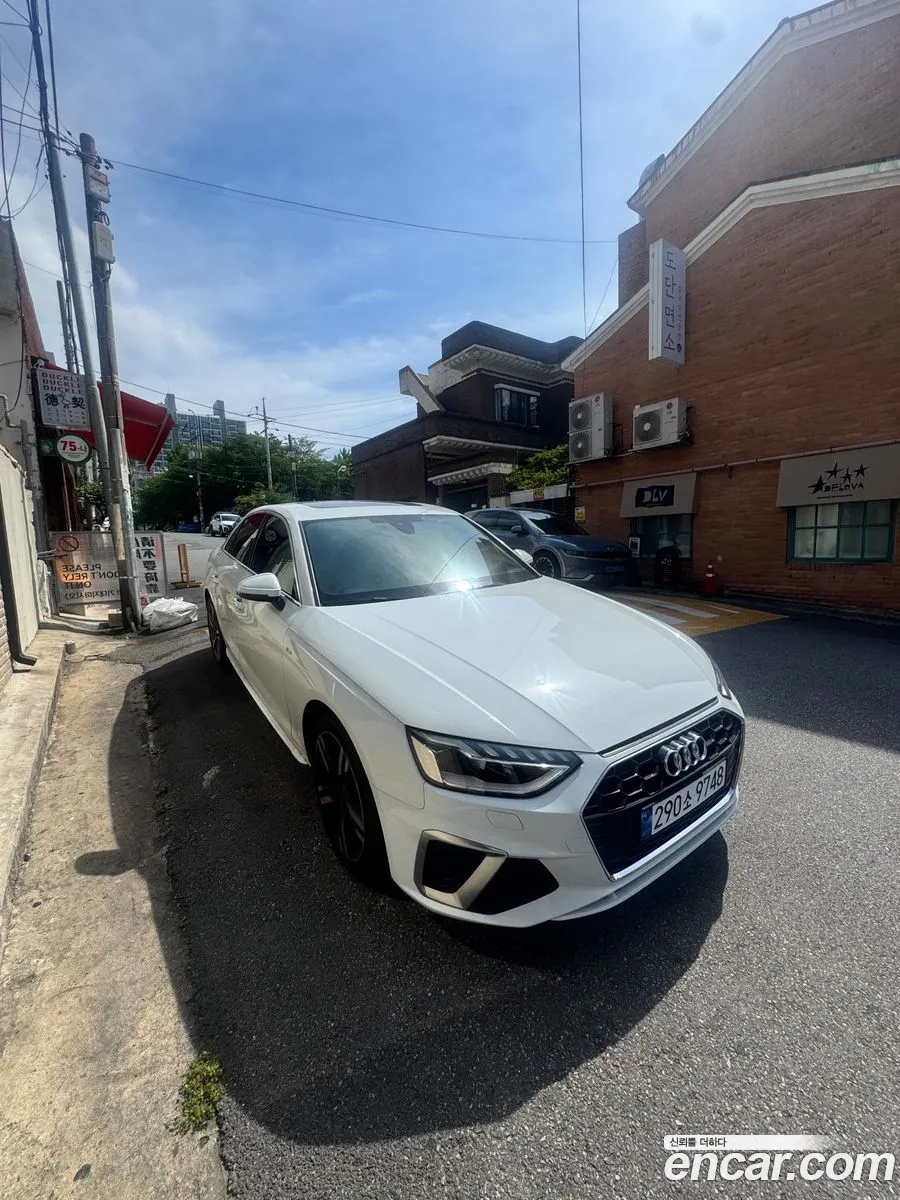 Audi A4 2021 — 10