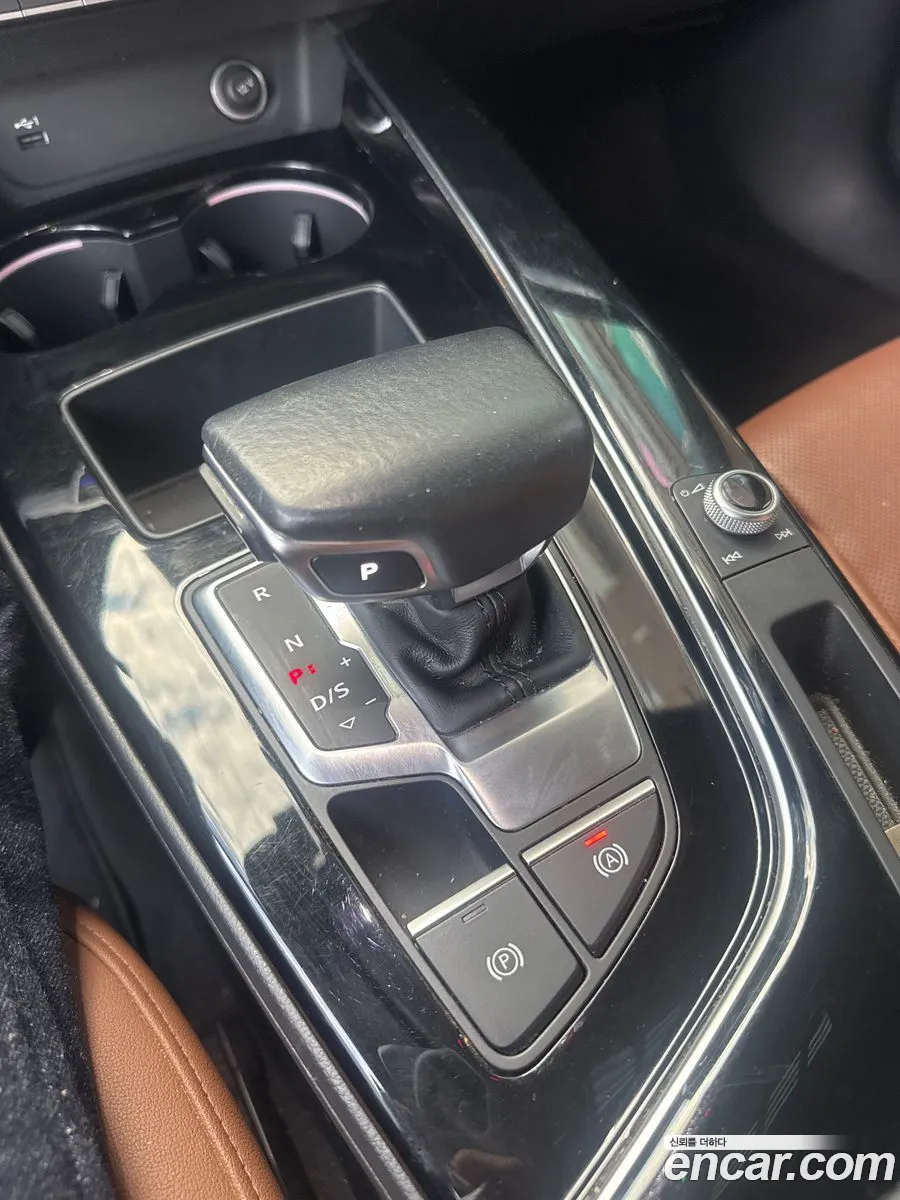 Audi A4 2021 — 4