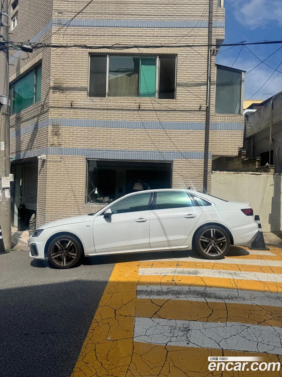 Audi A4 2021 — 3