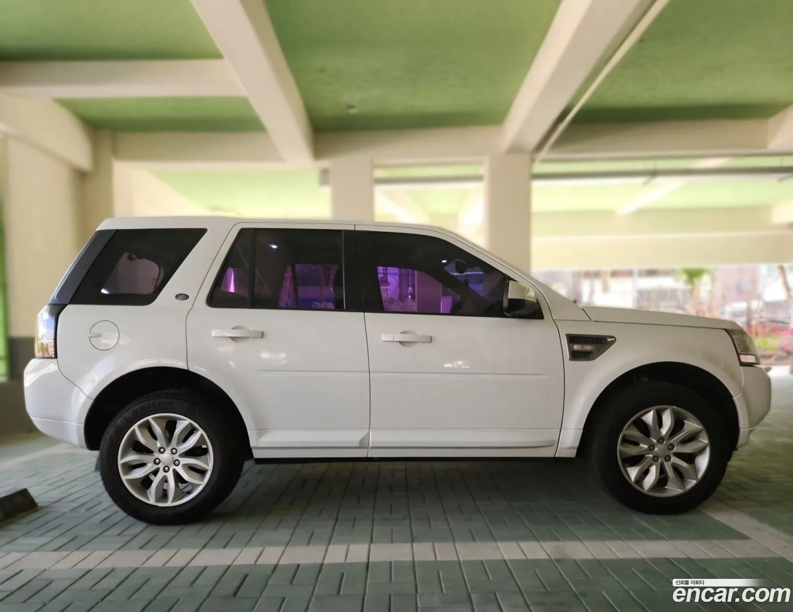 Land Rover Freelander 2 2014 — 10