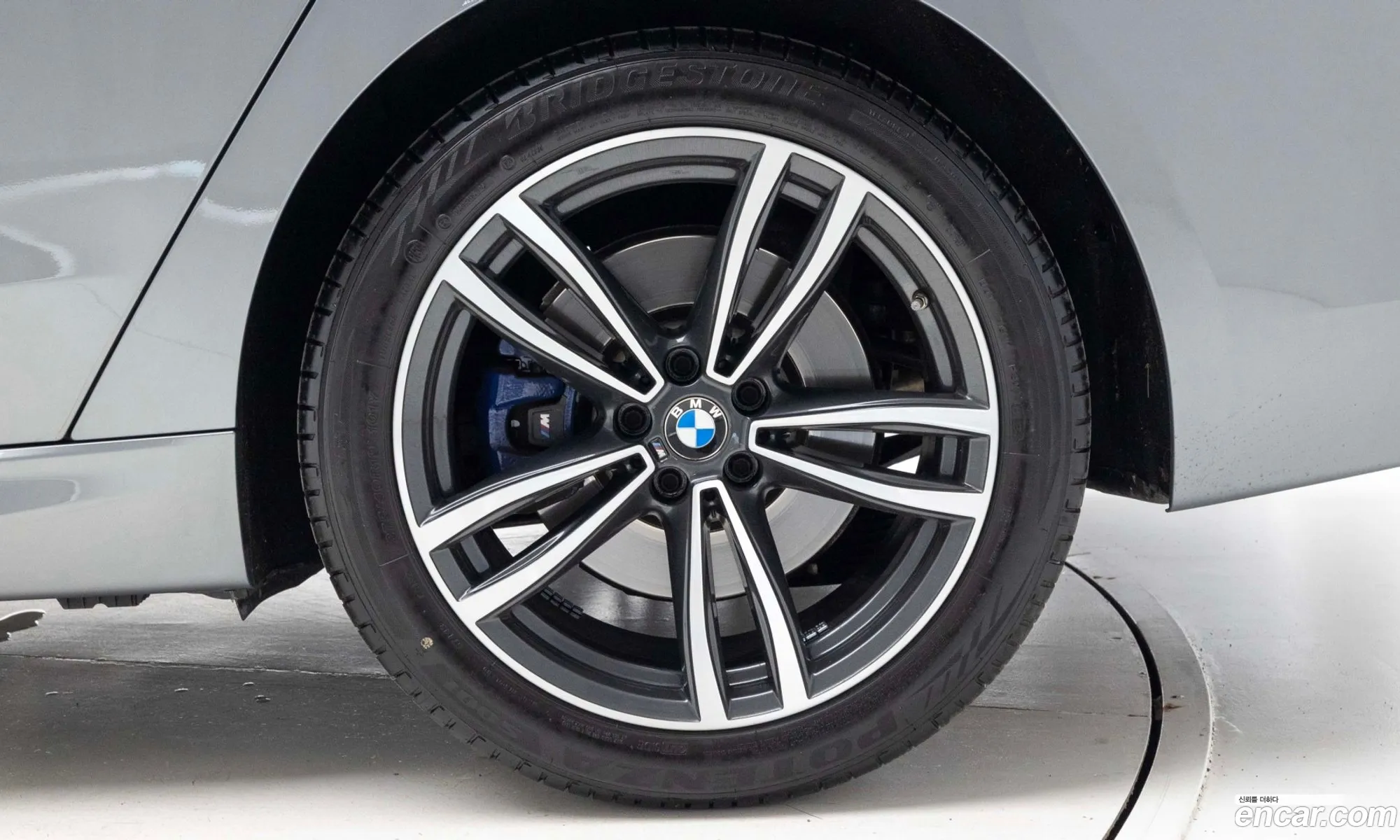 BMW 6 Series GT 2023 — 8