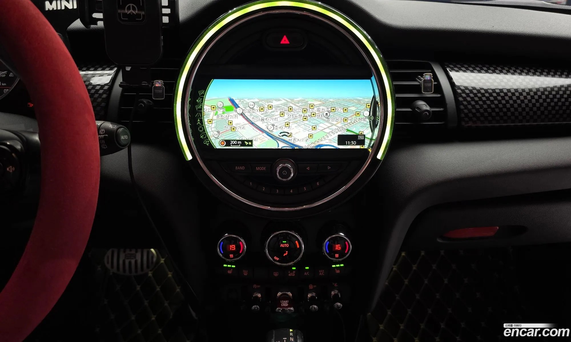 Mini Cooper S 2016 WMWXP7104GT878196 — 3