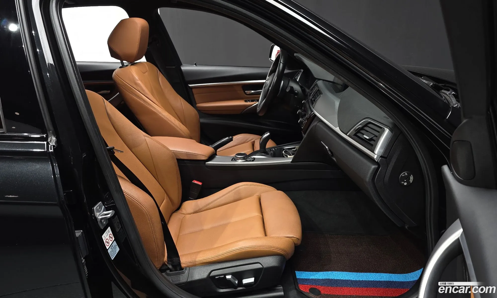 BMW 3 Series 2018 WBA8B910XJA539198 — 4