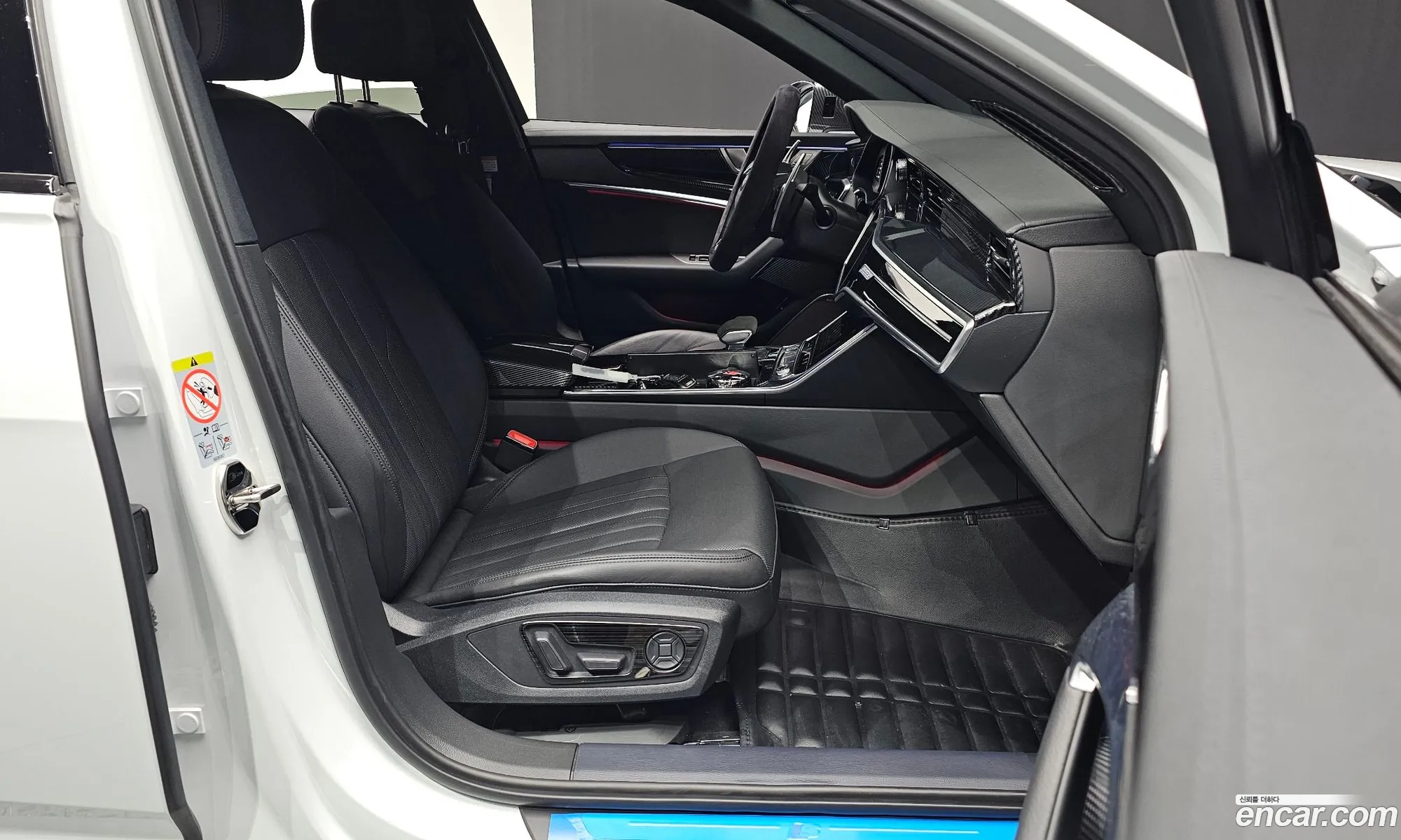 Audi A6 2019 WAUZZZF27KN132508 — 32