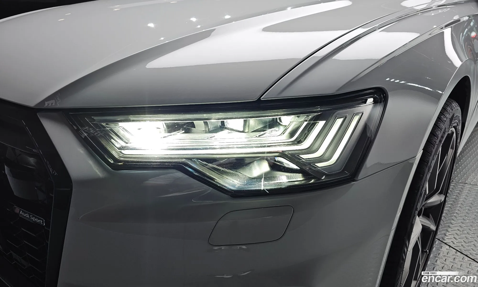 Audi A6 2019 WAUZZZF27KN132508 — 12