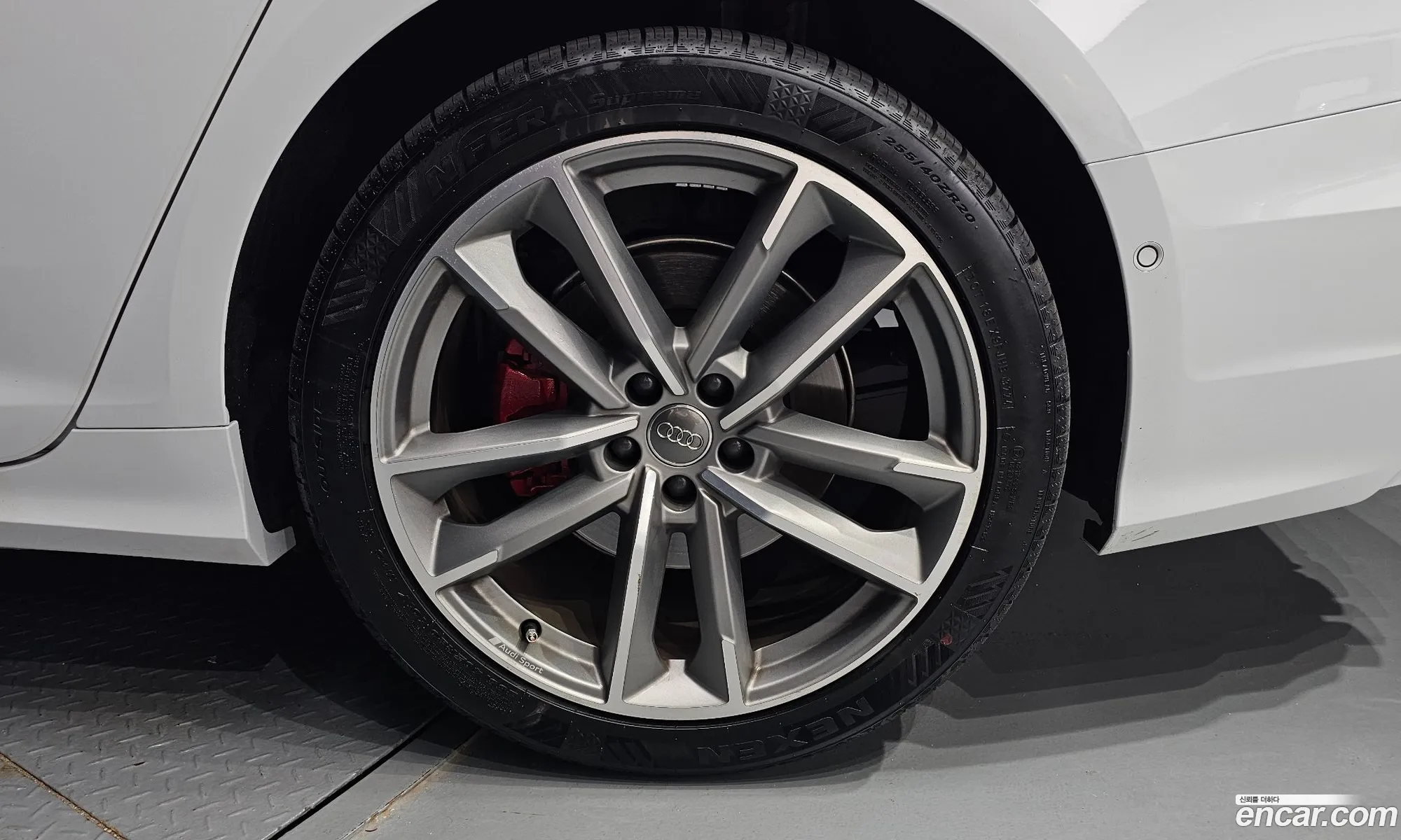 Audi A6 2019 WAUZZZF27KN132508 — 9
