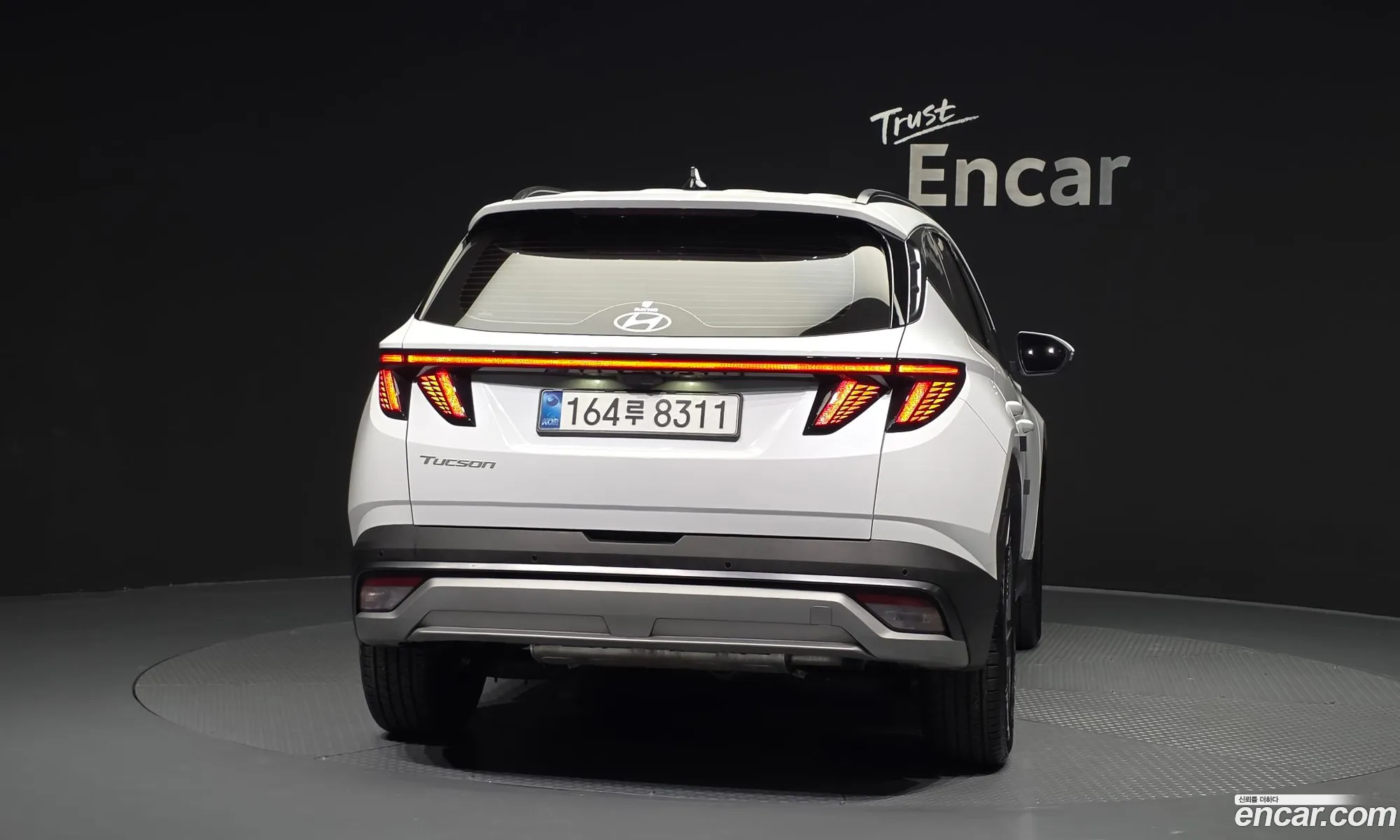 Hyundai Tucson Hybrid 2025 — 3