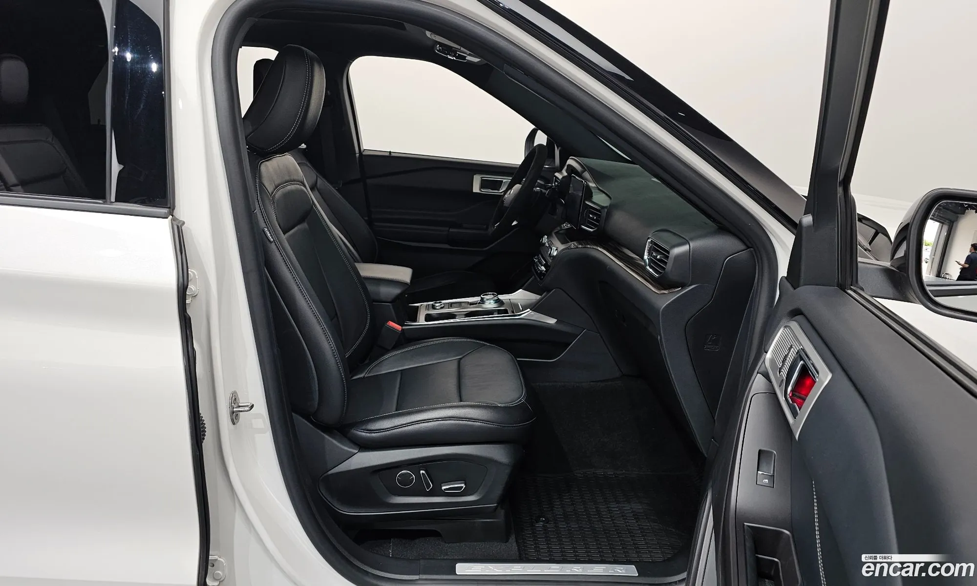 Ford Explorer 6th Gen 2019 1FMSK8FH1LGA74291 — 10