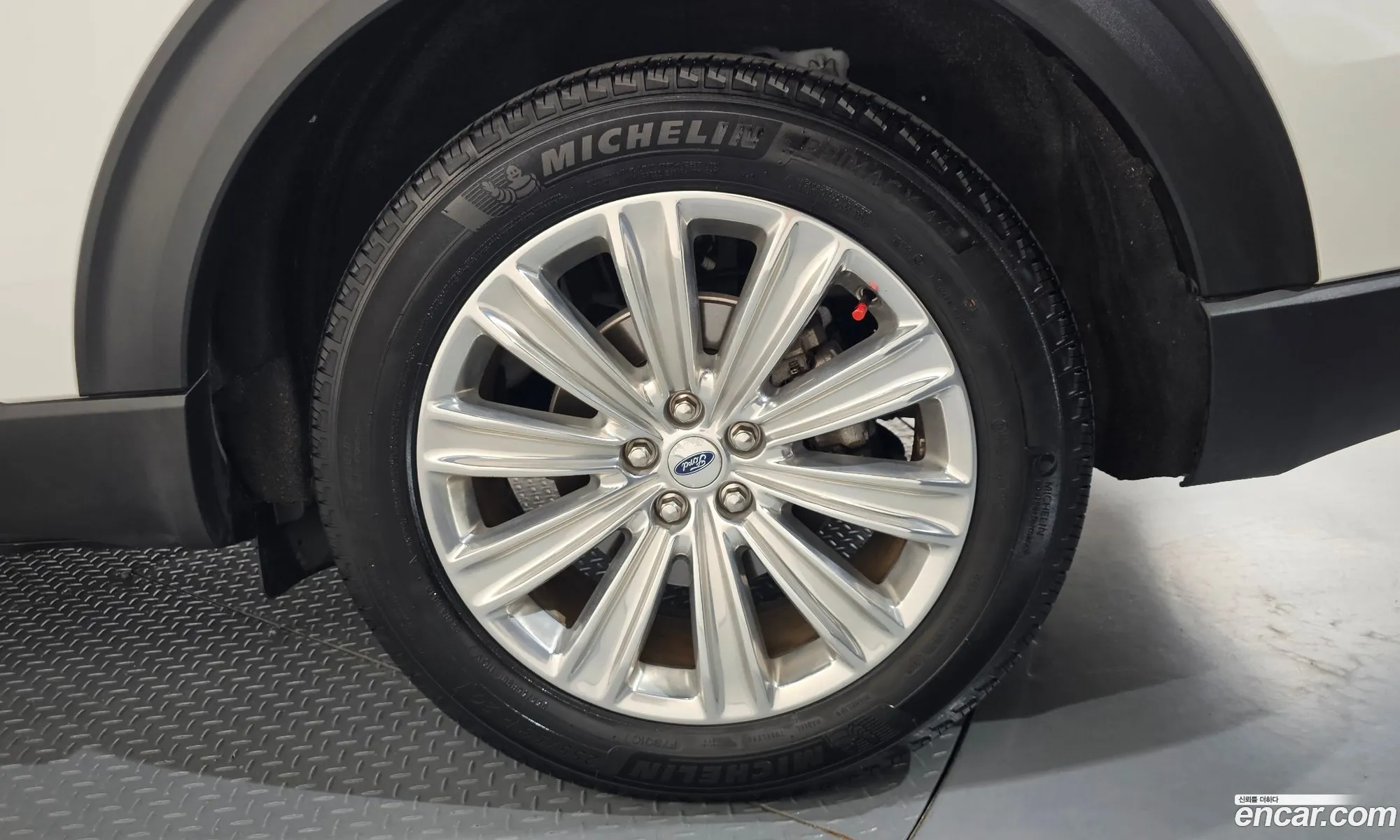 Ford Explorer 6th Gen 2019 1FMSK8FH1LGA74291 — 15