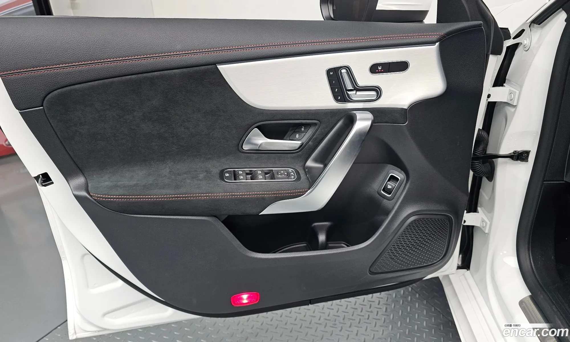 Mercedes-Benz CLA-Class C118 2024 — 6