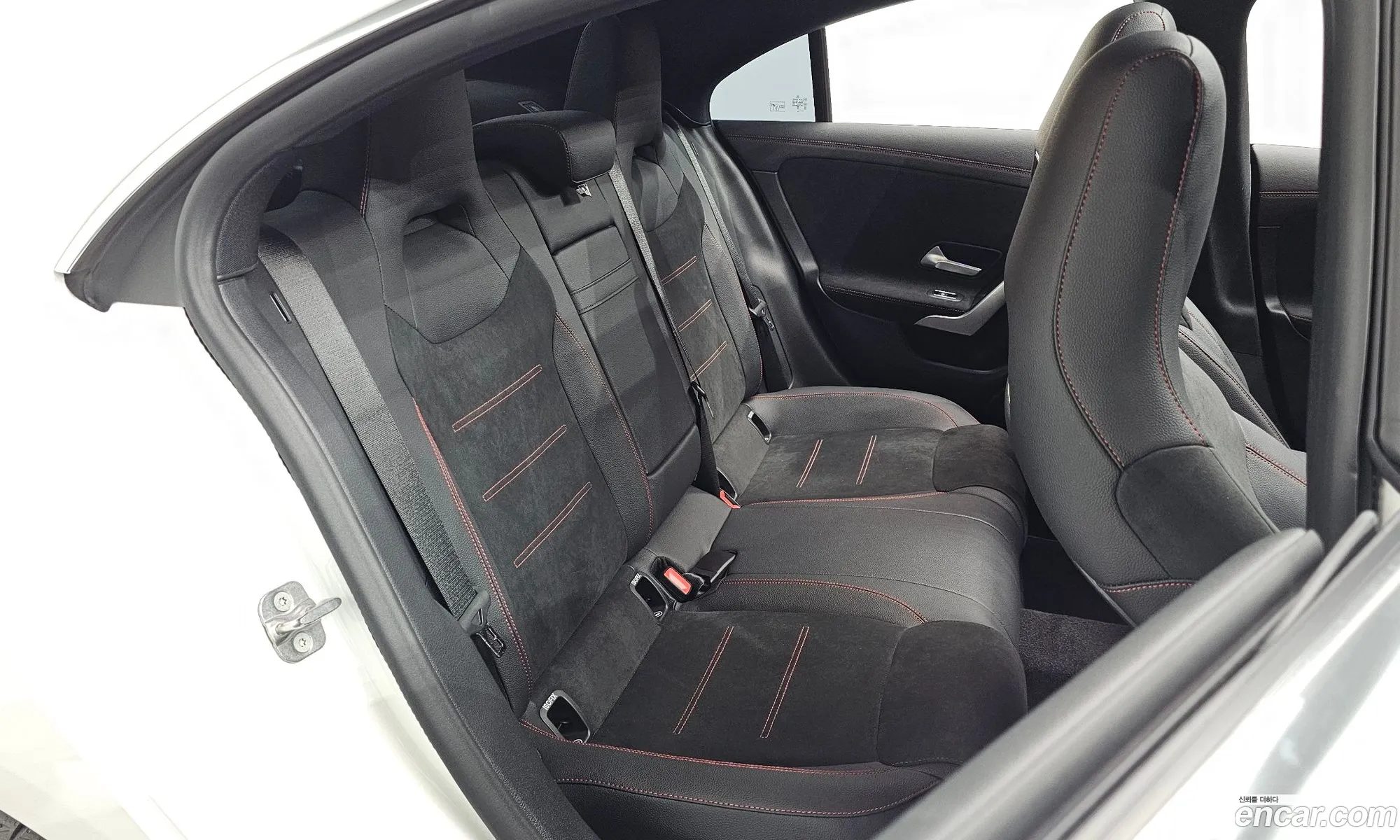 Mercedes-Benz CLA-Class C118 2024 — 21