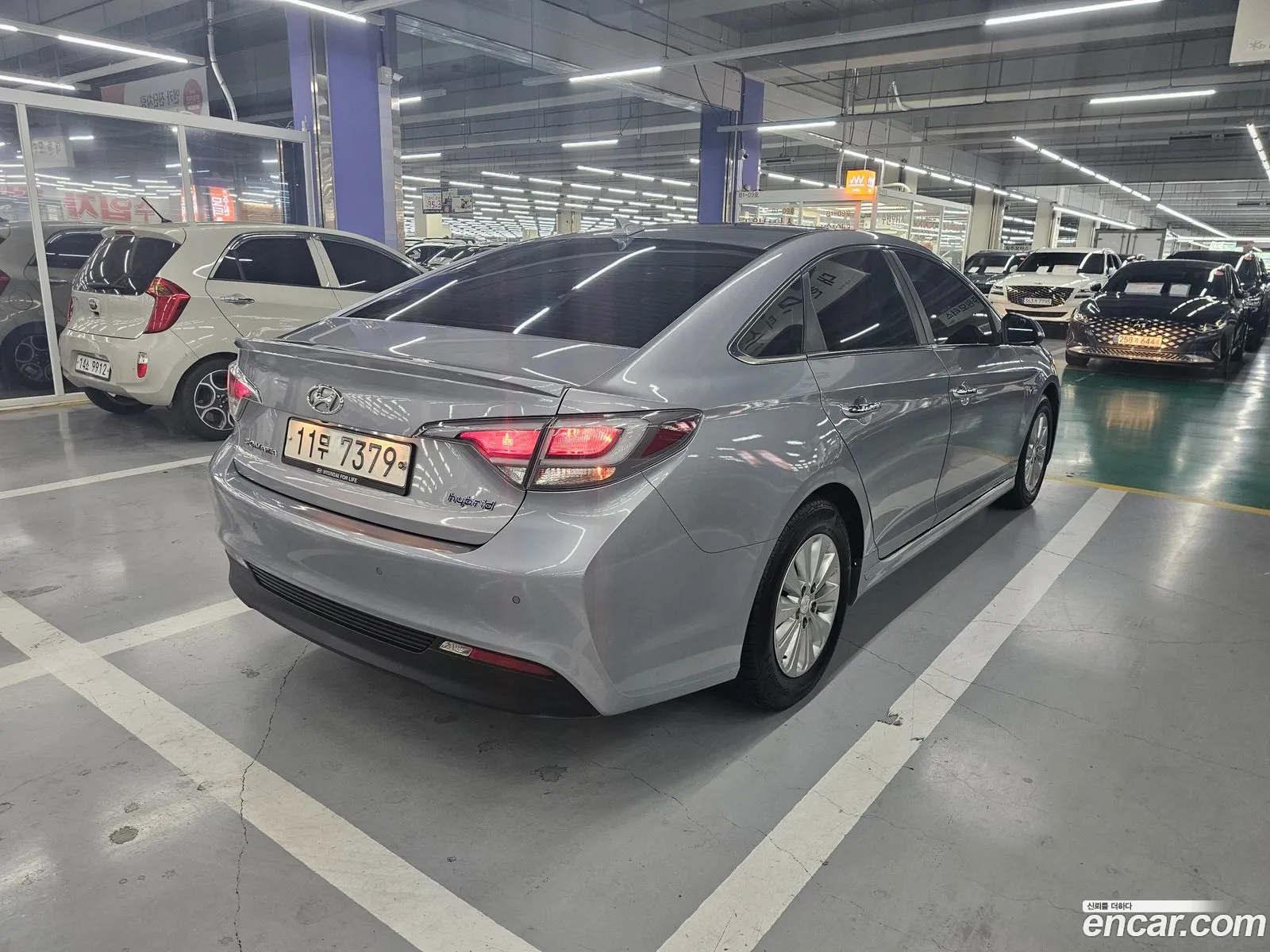 Hyundai LF Sonata Hybrid 2015 — 2