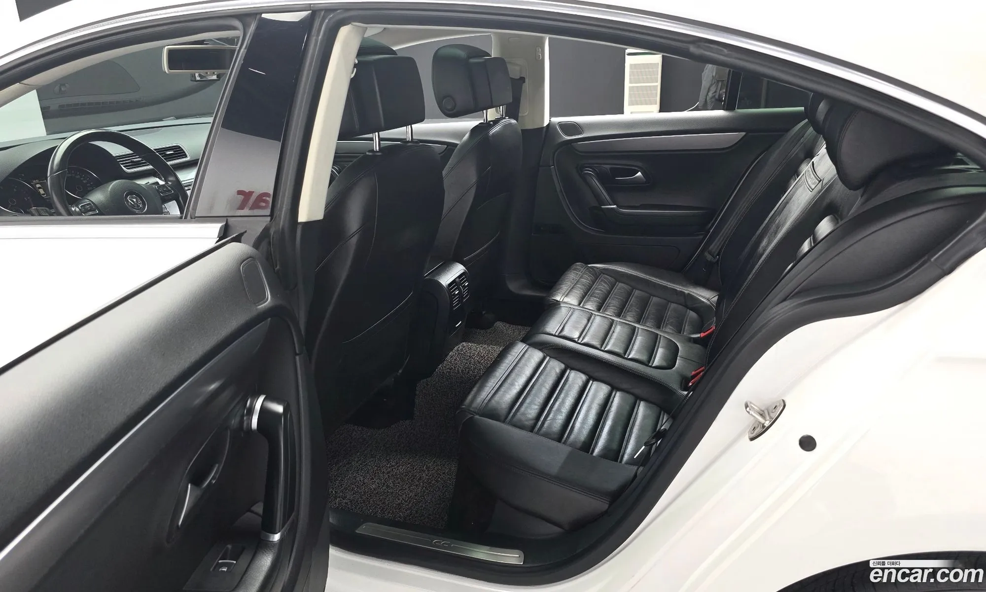 Volkswagen CC 2013 — 14
