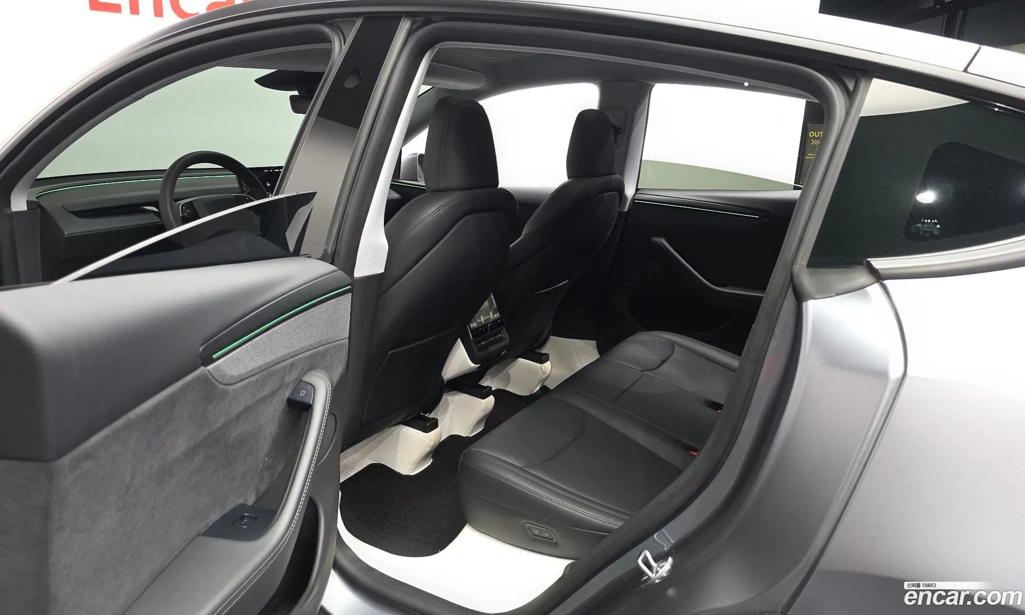 Tesla Model Y 2025 LRWYGCEKXSC006476 — 28