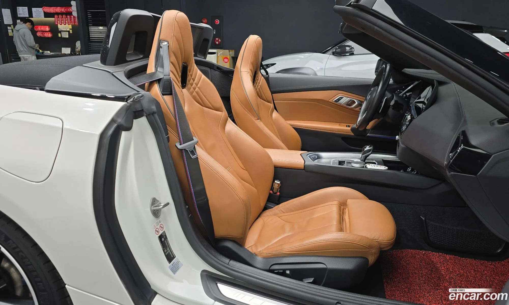 BMW Z4 2020 WBAHF7106MWW89793 — 10