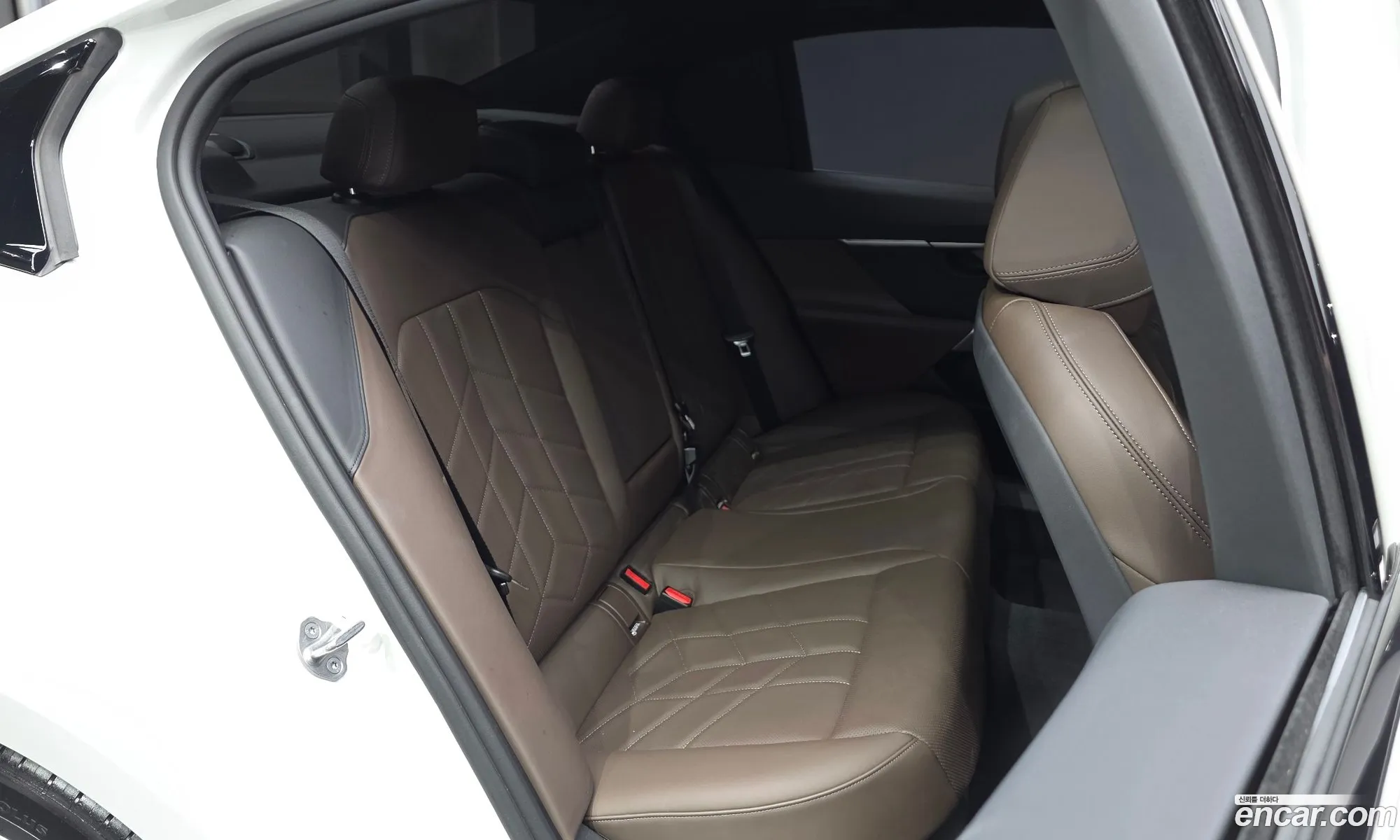 BMW 5 Series 2024 — 18