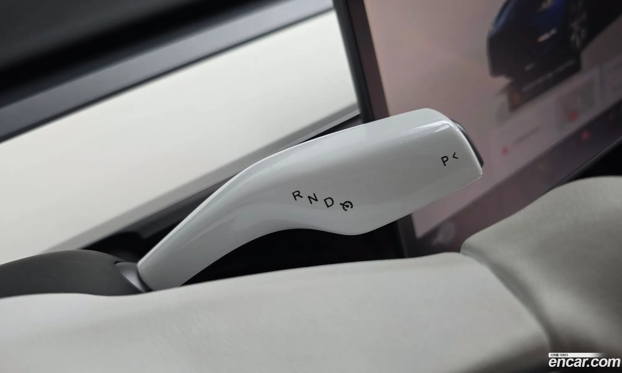 Tesla Model Y 2023 LRWYGCFS8PC103701 — 11