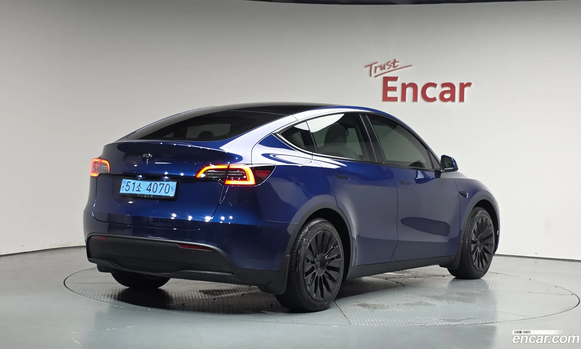 Tesla Model Y 2023 LRWYGCFS8PC103701 — 20