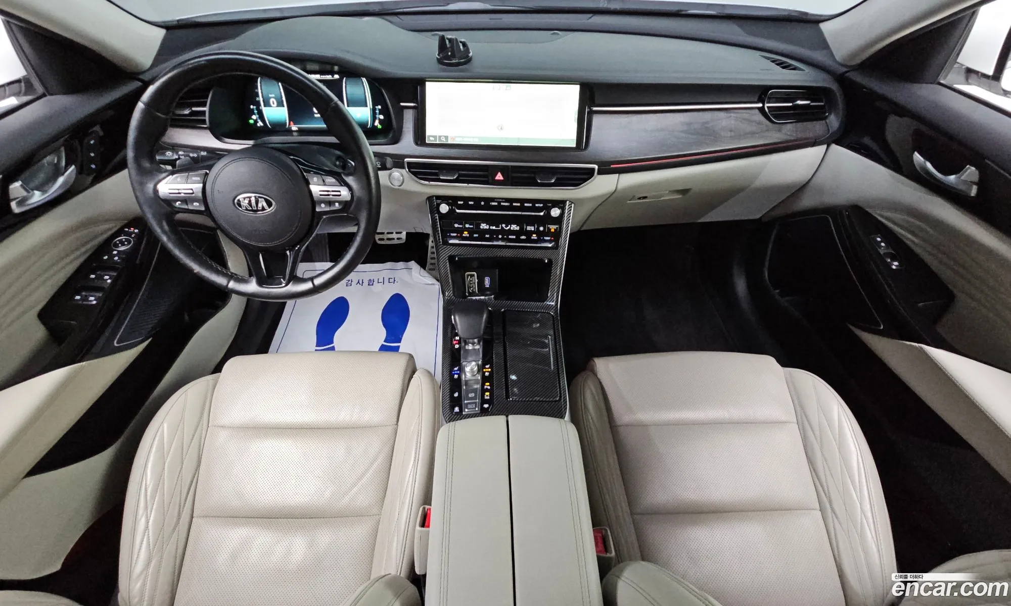 Kia K7 Premier Hybrid 2019 — 4
