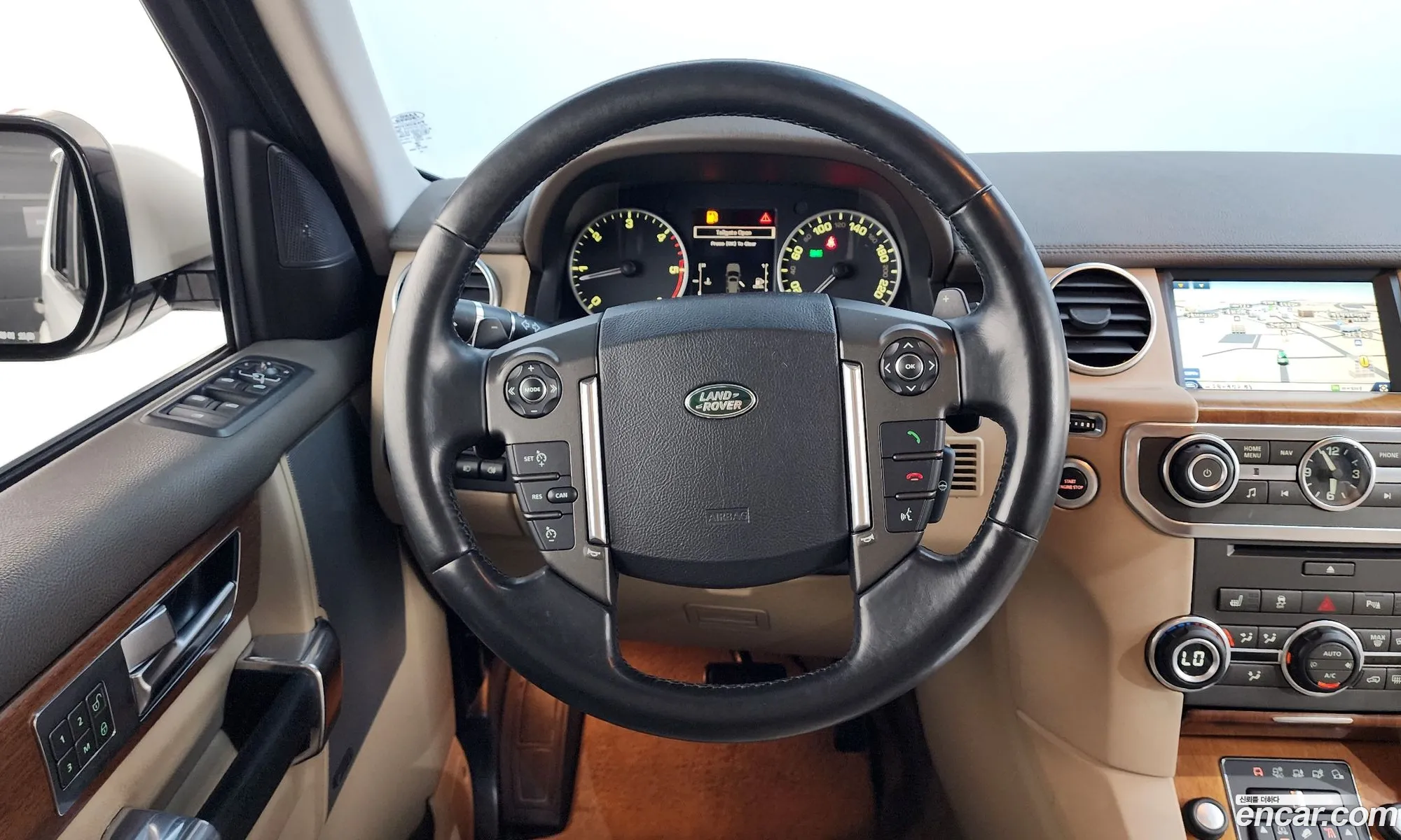 Land Rover Discovery 4 2016 SALLAAAG6GA816507 — 4