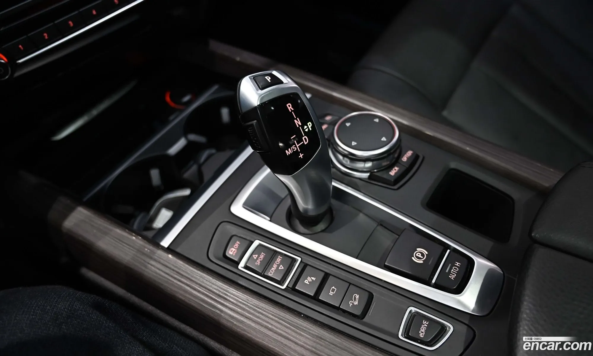 BMW X5 2016 — 15