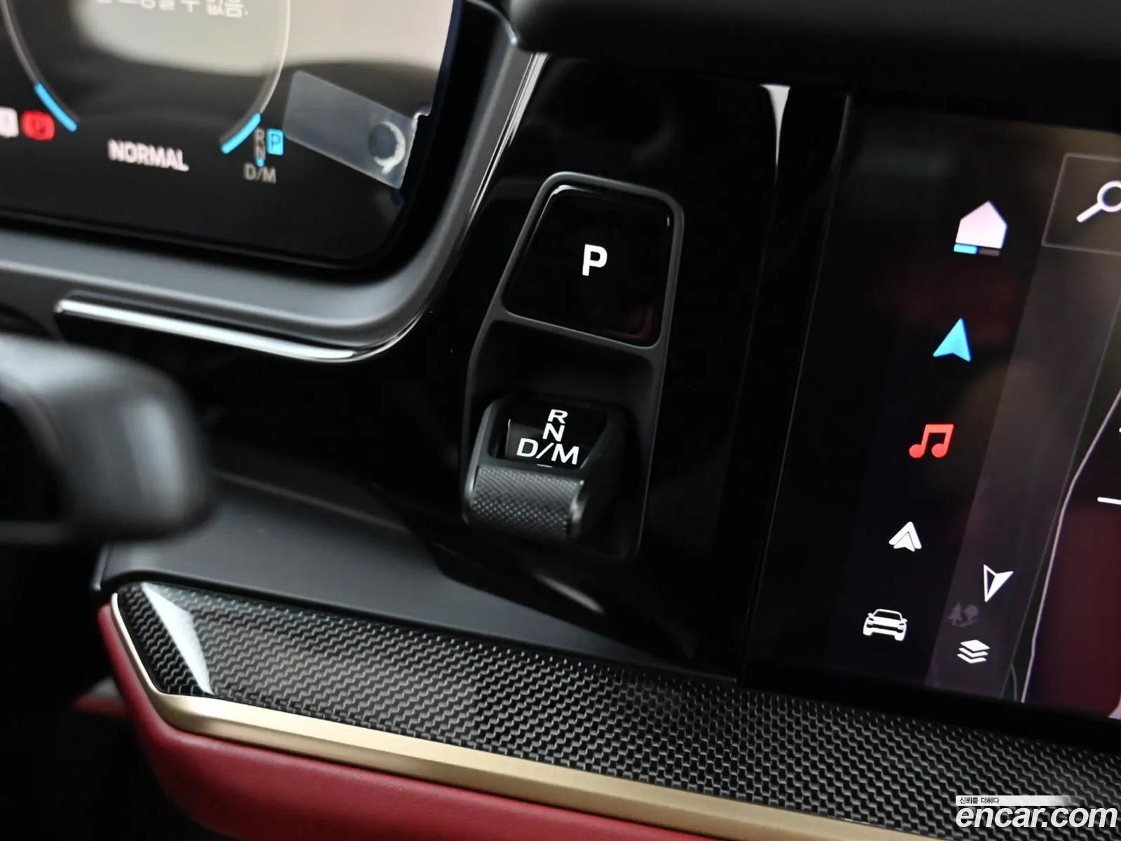 Porsche Cayenne 2025 — 17