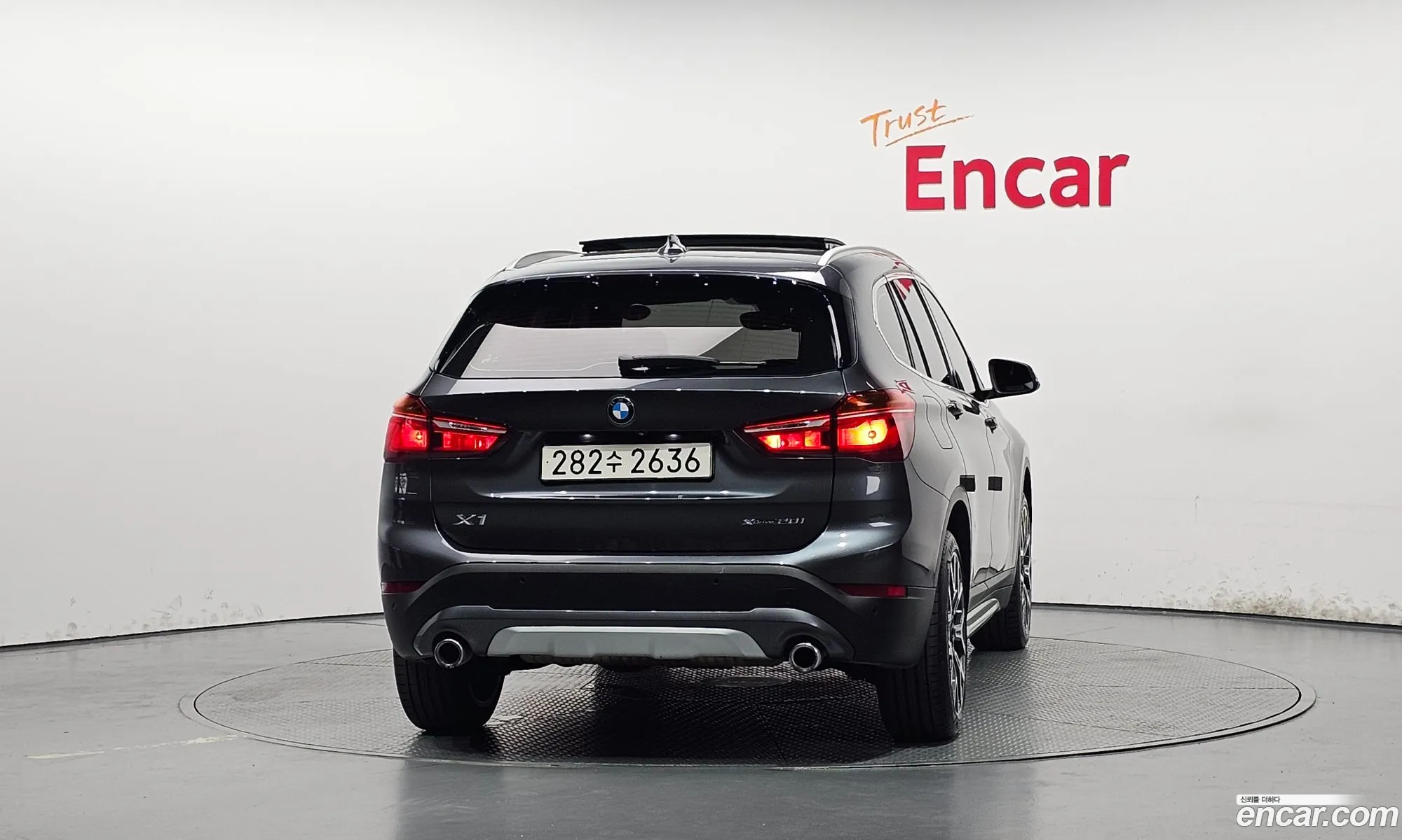 BMW X1 2022 WBA11DG0XN5V32944 — 12