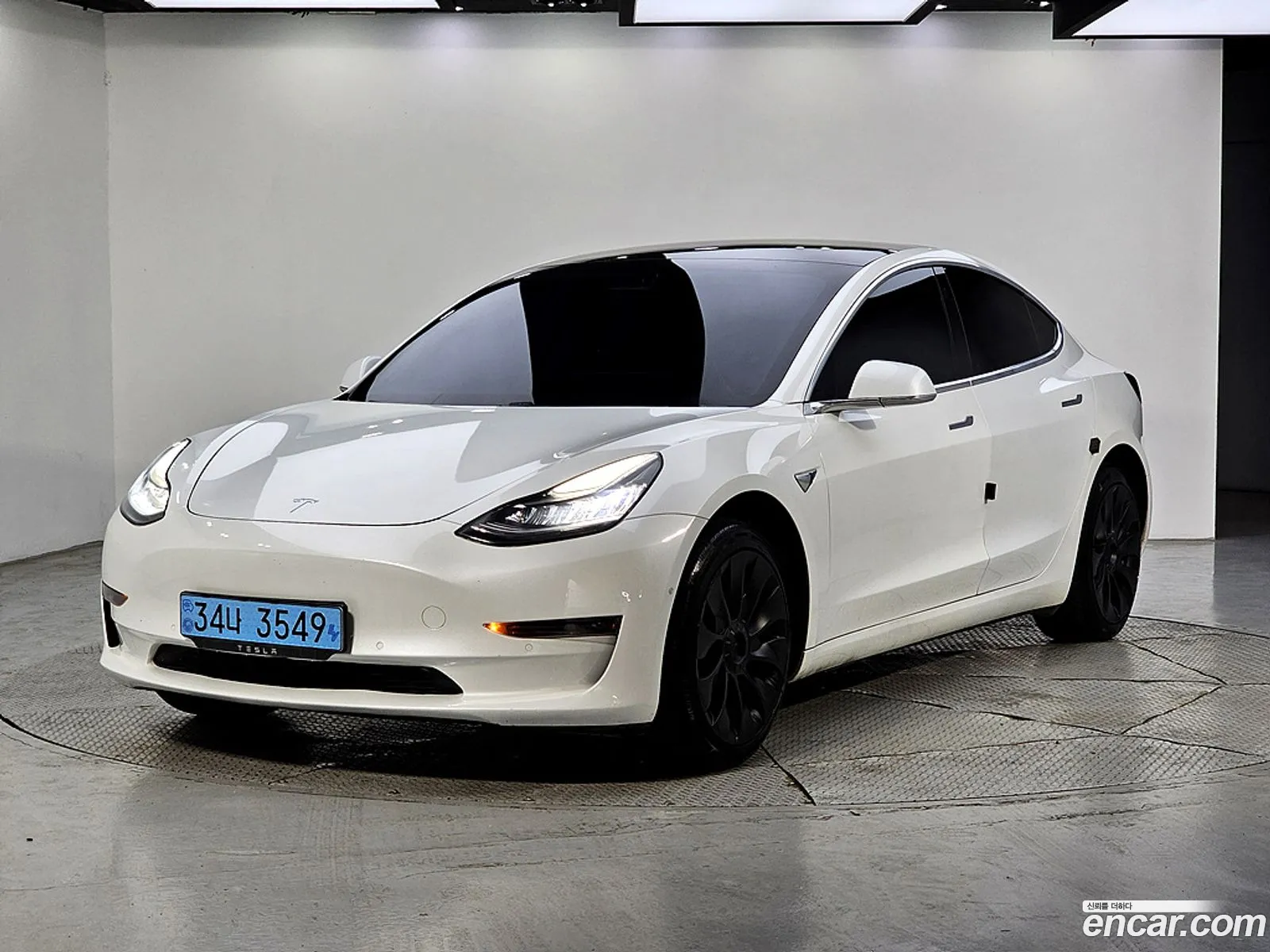 Tesla Model 3 2020 — 20