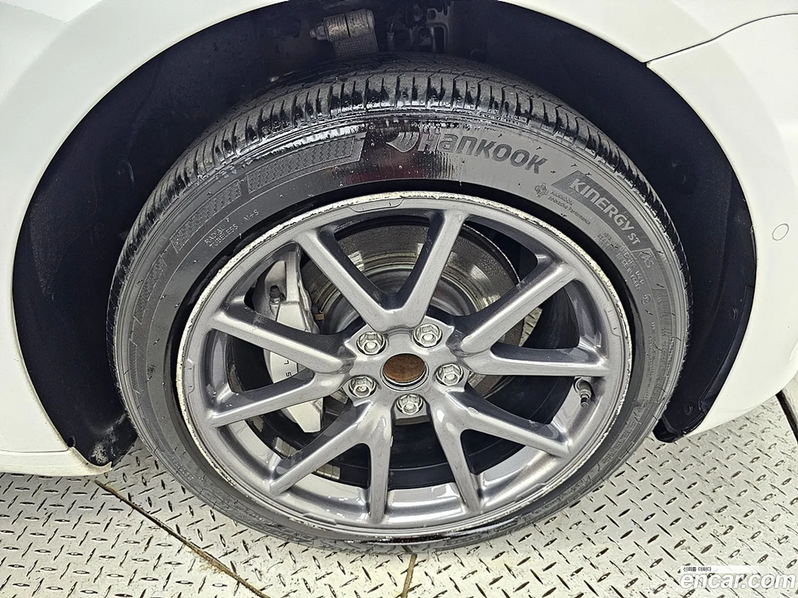 Tesla Model 3 2020 — 13