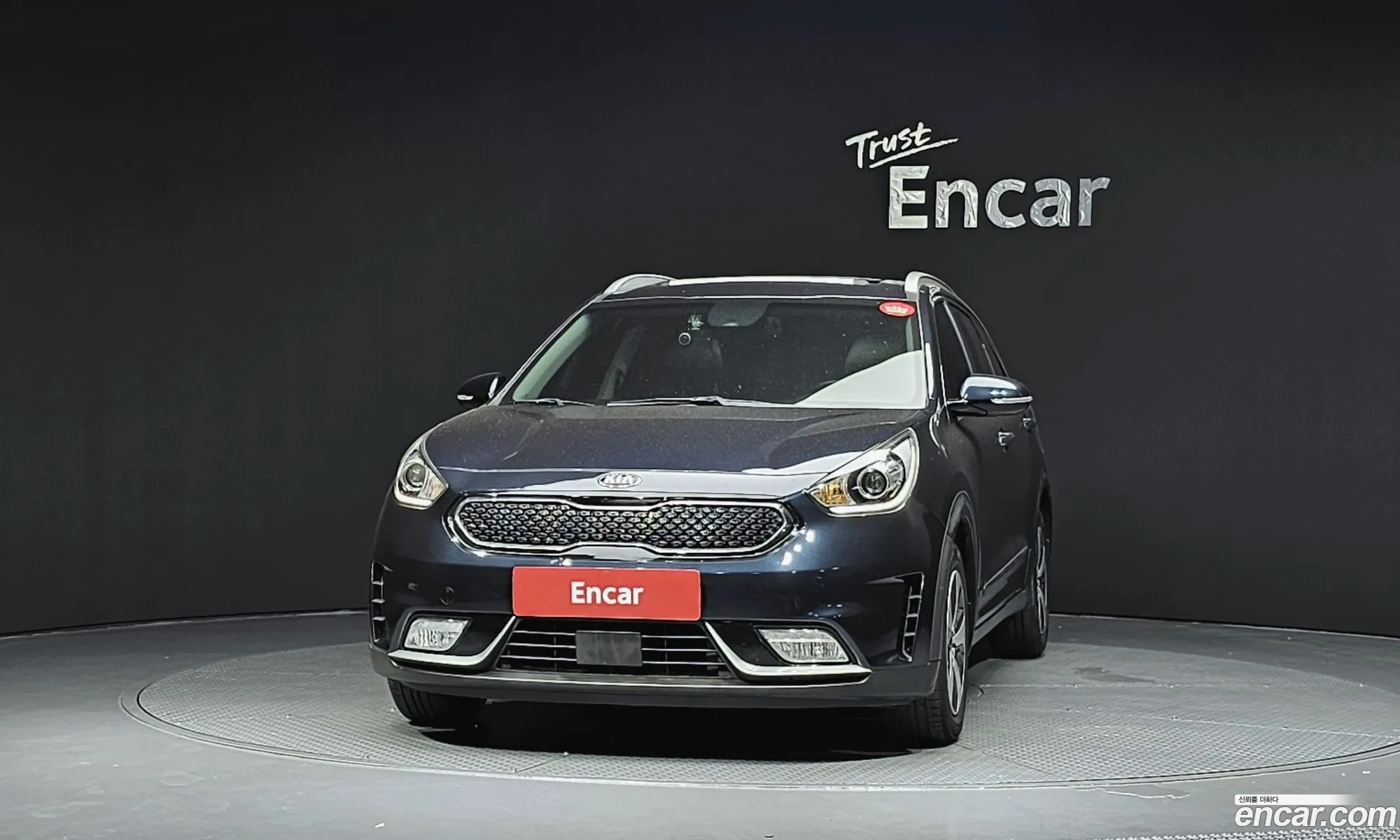 Kia Niro 2017 — 2