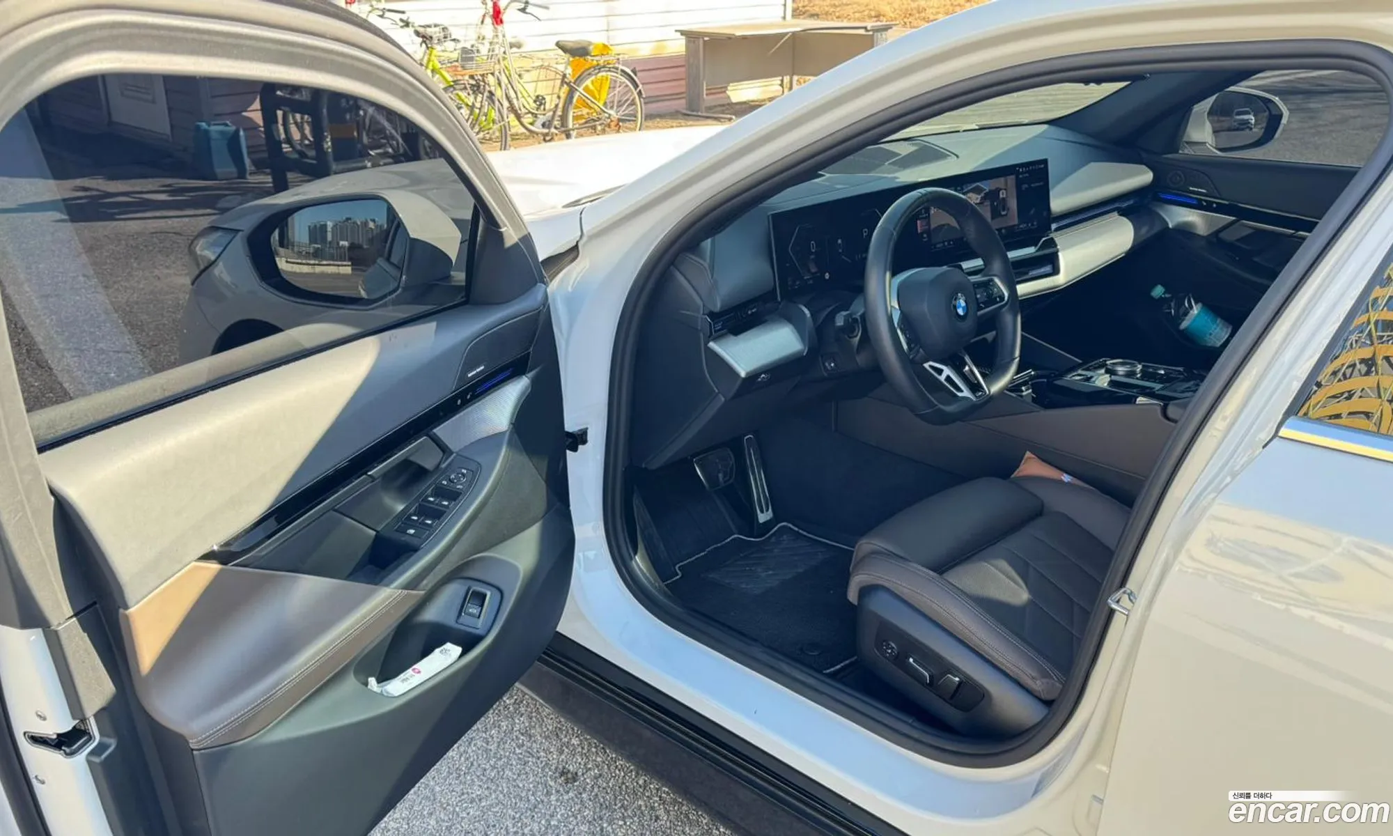 BMW 5 Series 2024 — 18