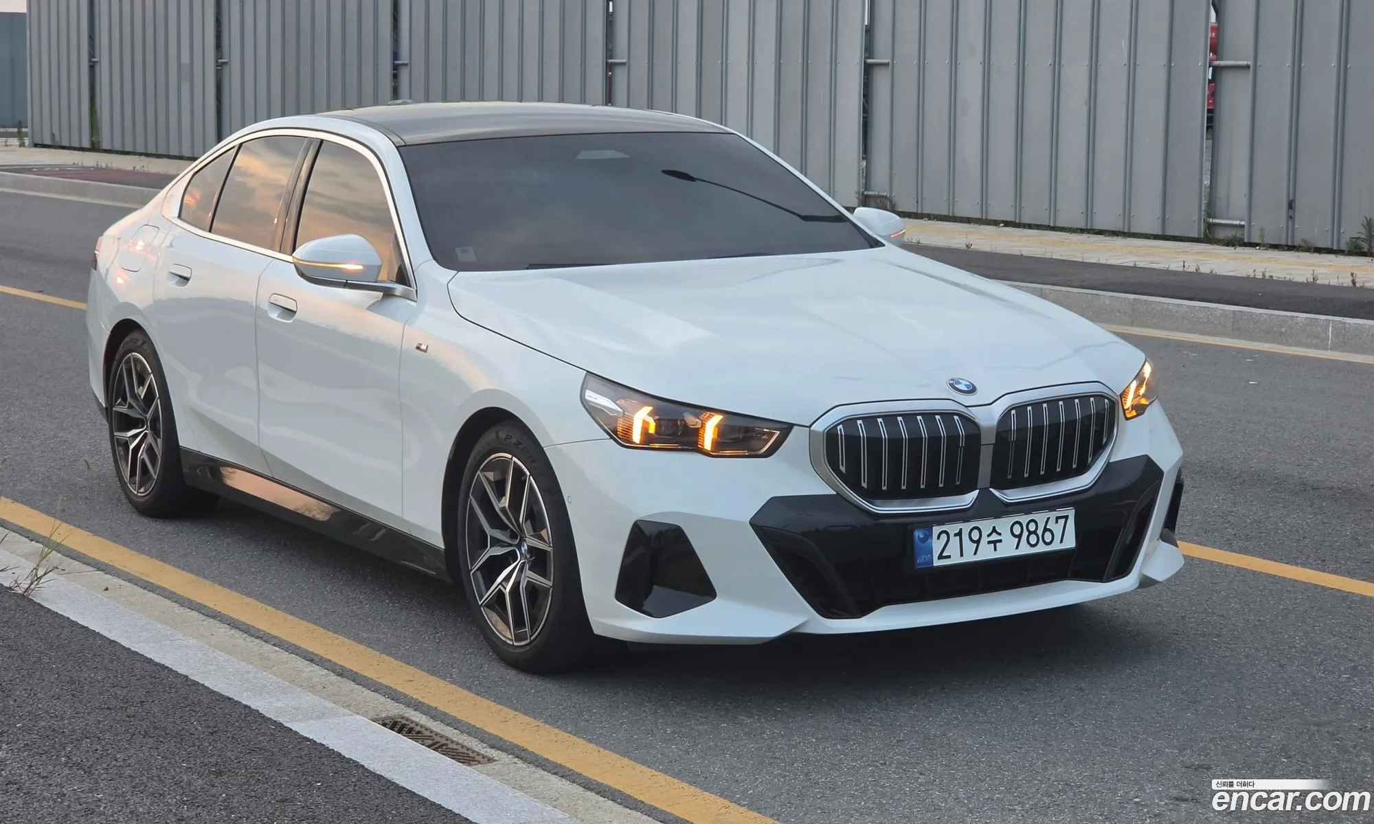 BMW 5 Series 2024 — 19