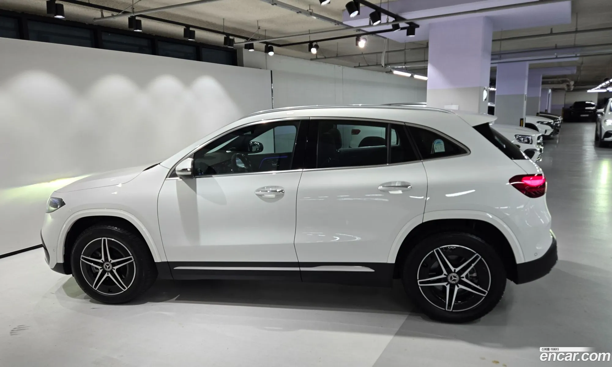 Mercedes-Benz EQA H243 2025 — 11