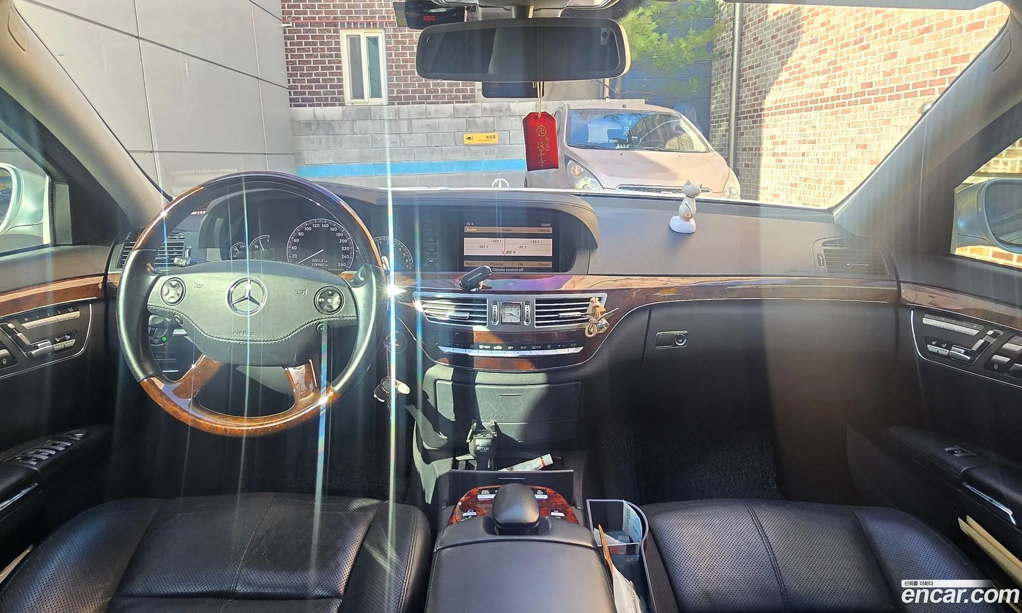 Mercedes-Benz S-Class W221 2006 — 9