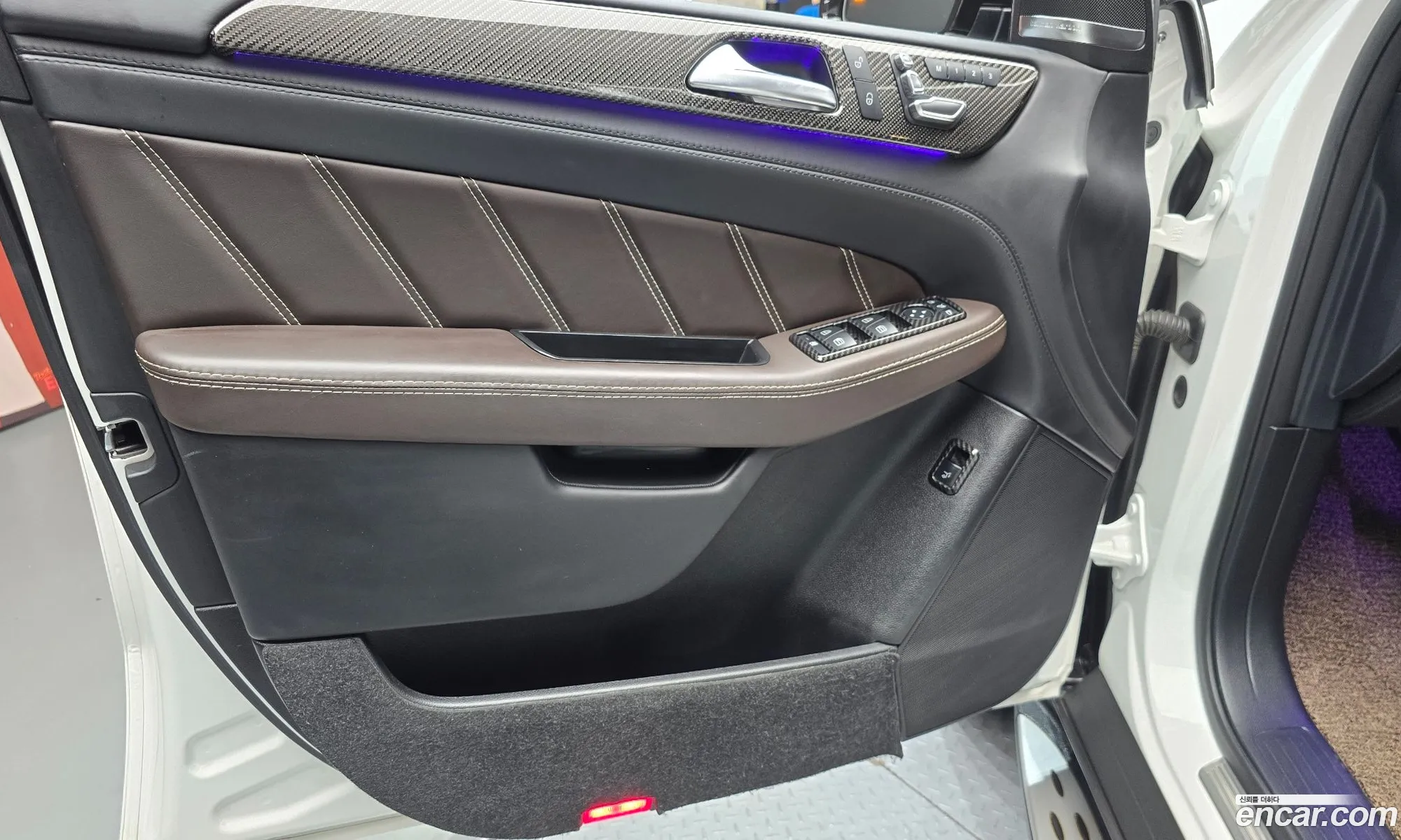 Mercedes-Benz GLE-Class W166 2018 WDCED7FB5JA118823 — 21
