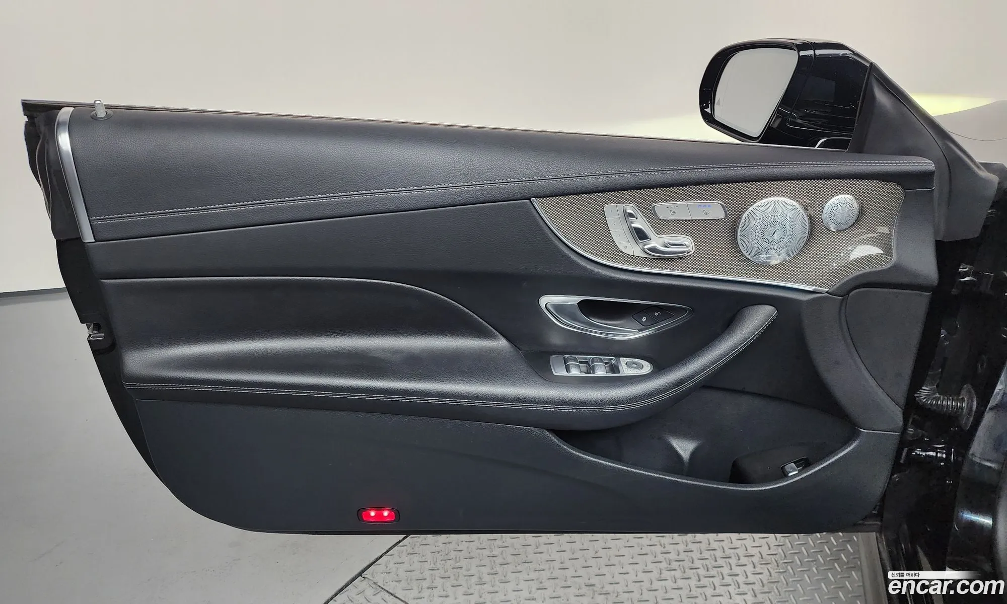Mercedes-Benz E-Class W213 2019 WDD1J6JB1KF080581 — 32